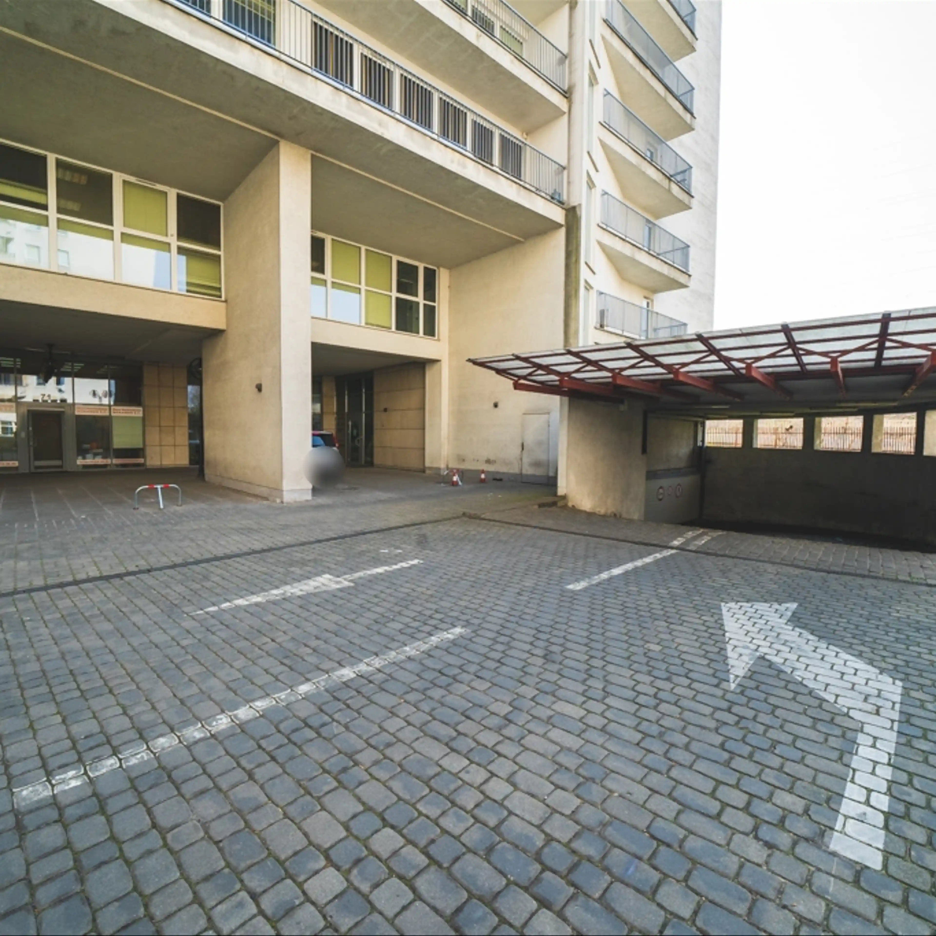 Cotton House Bema 83, Bema 83, Warsaw, Wola