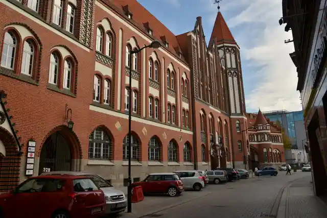 DL VINTAGE POST, Dolnych Wałów 8, Gliwice, Stare Miasto