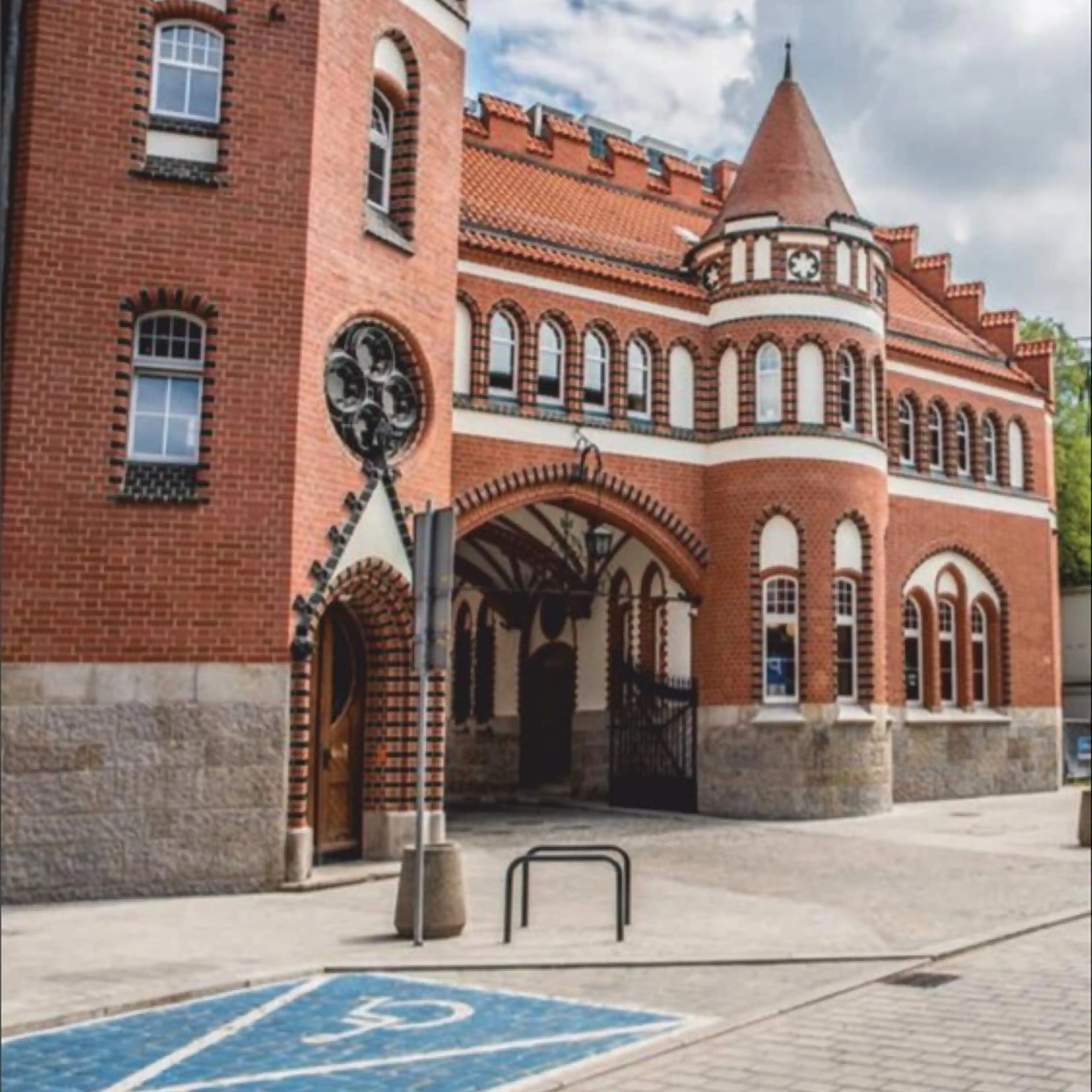 DL VINTAGE POST, Dolnych Wałów 8, Gliwice, Stare Miasto