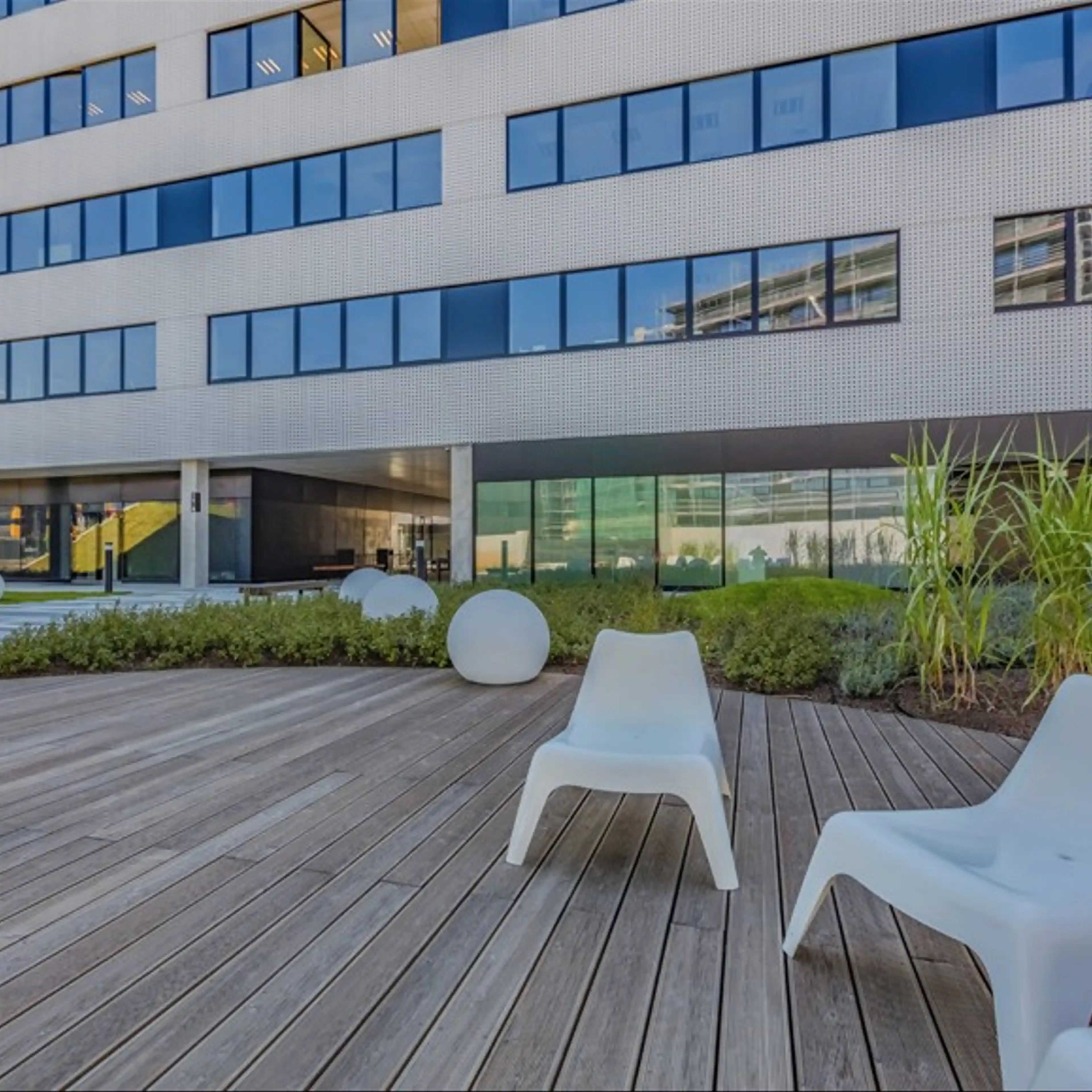 DOT Office B, Czerwone Maki, Krakow, Południe