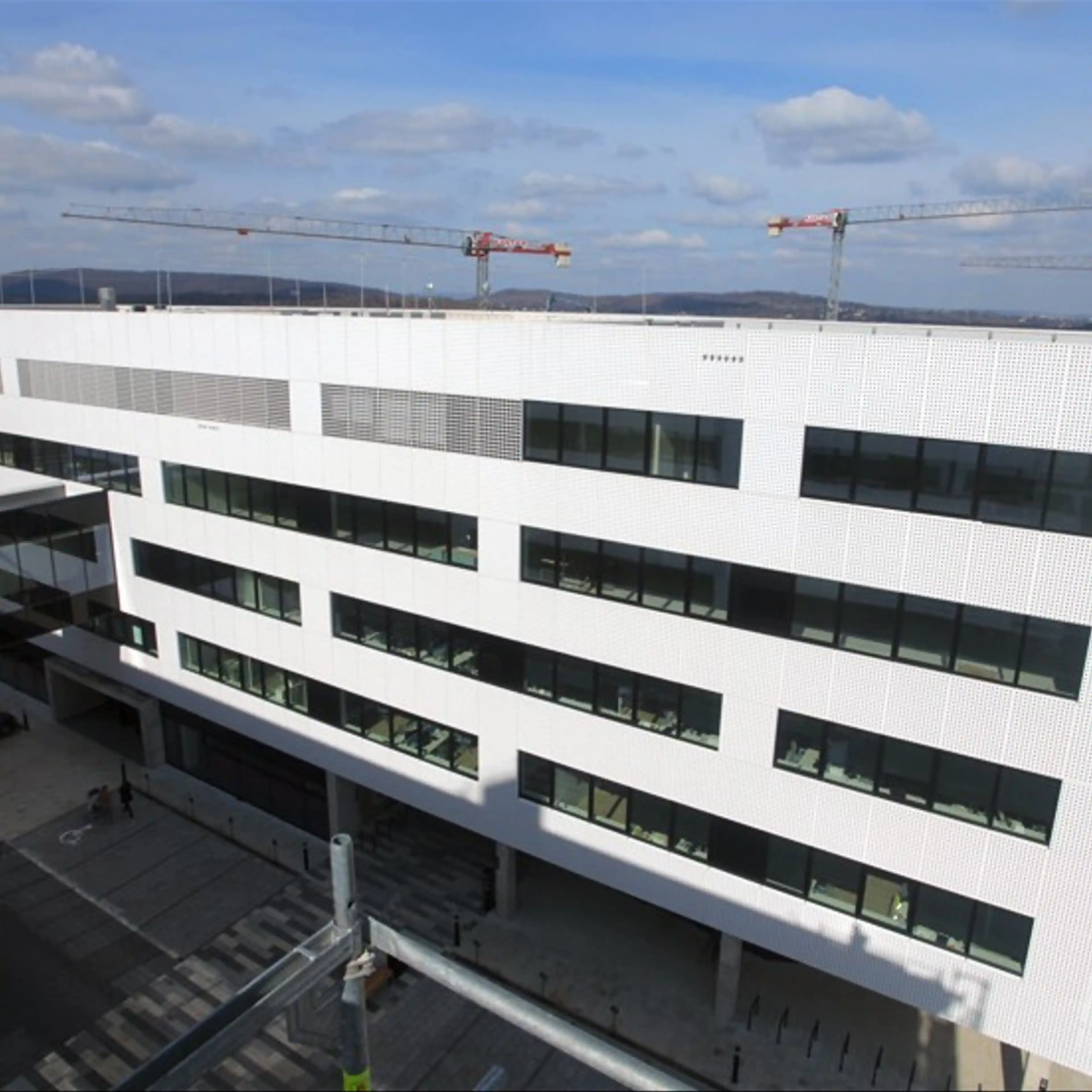 DOT Office B, Czerwone Maki, Krakow, Południe