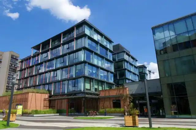 Koneser Centrum Praskie Budynek P, Plac Konesera 8, Warszawa, Praga