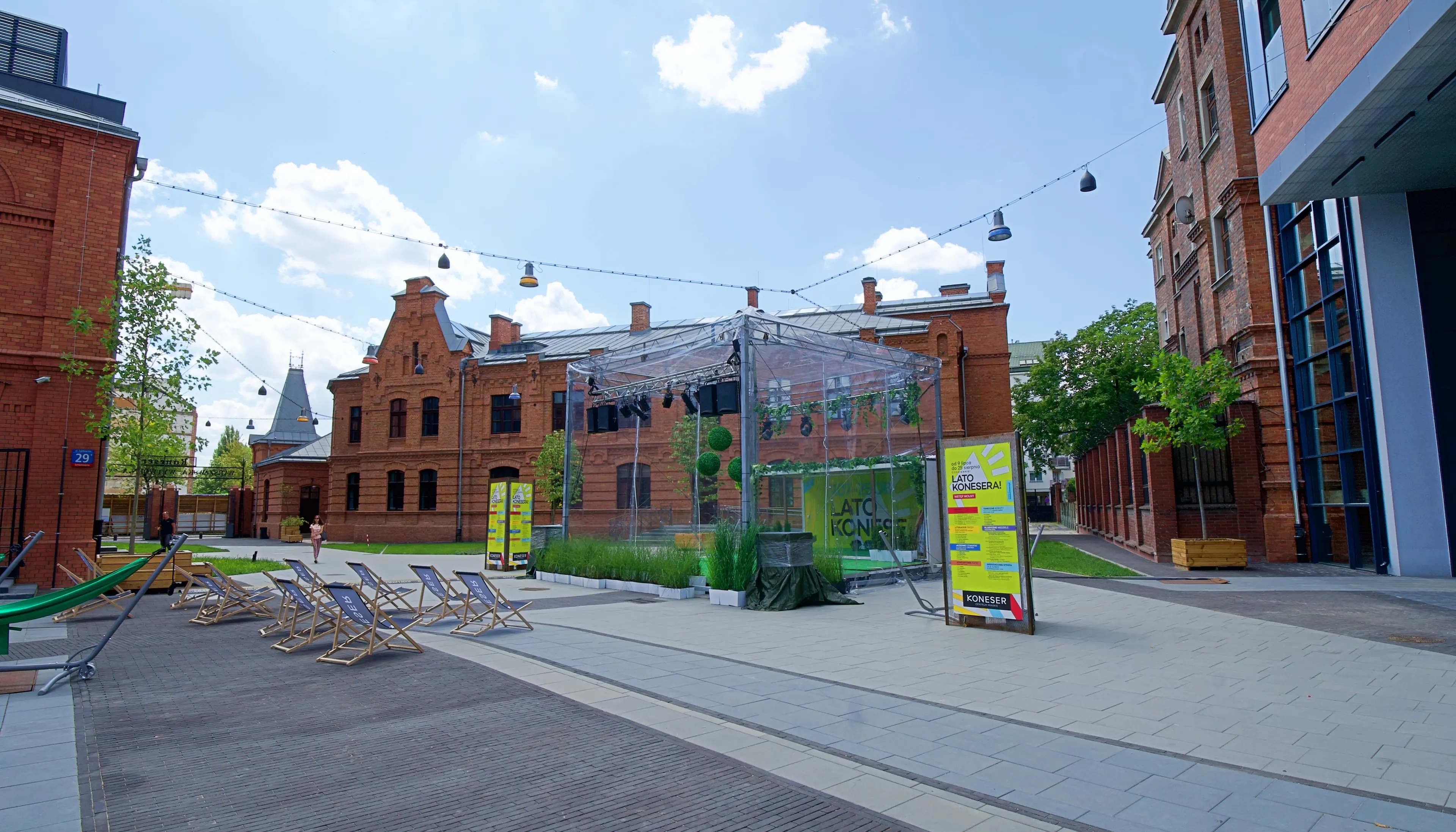 Koneser Guardhouse / Budynek A, Ząbkowska, Warsaw, Praga