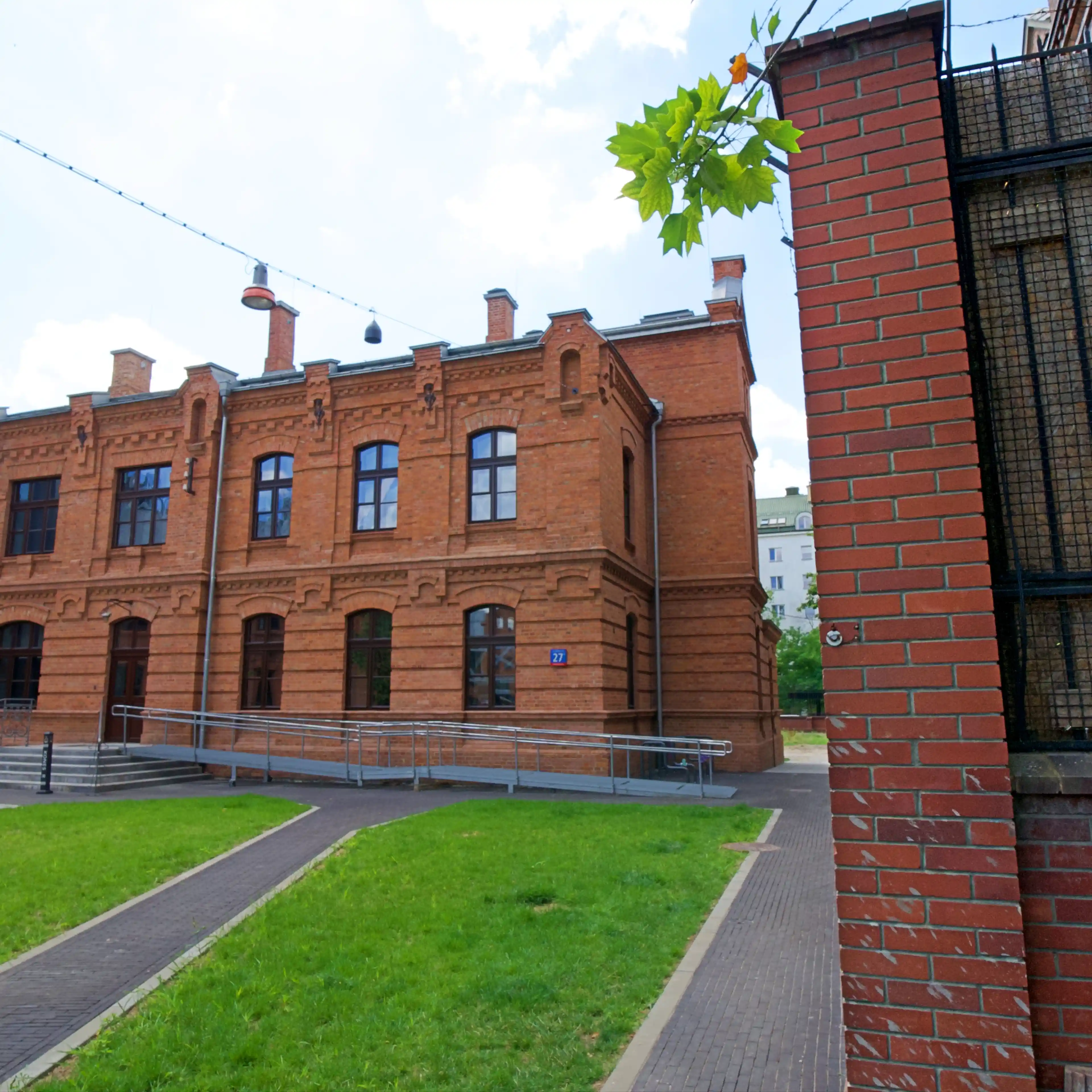 Koneser Centrum Praskie Budynek C, Ząbkowska 31, Warsaw, Praga