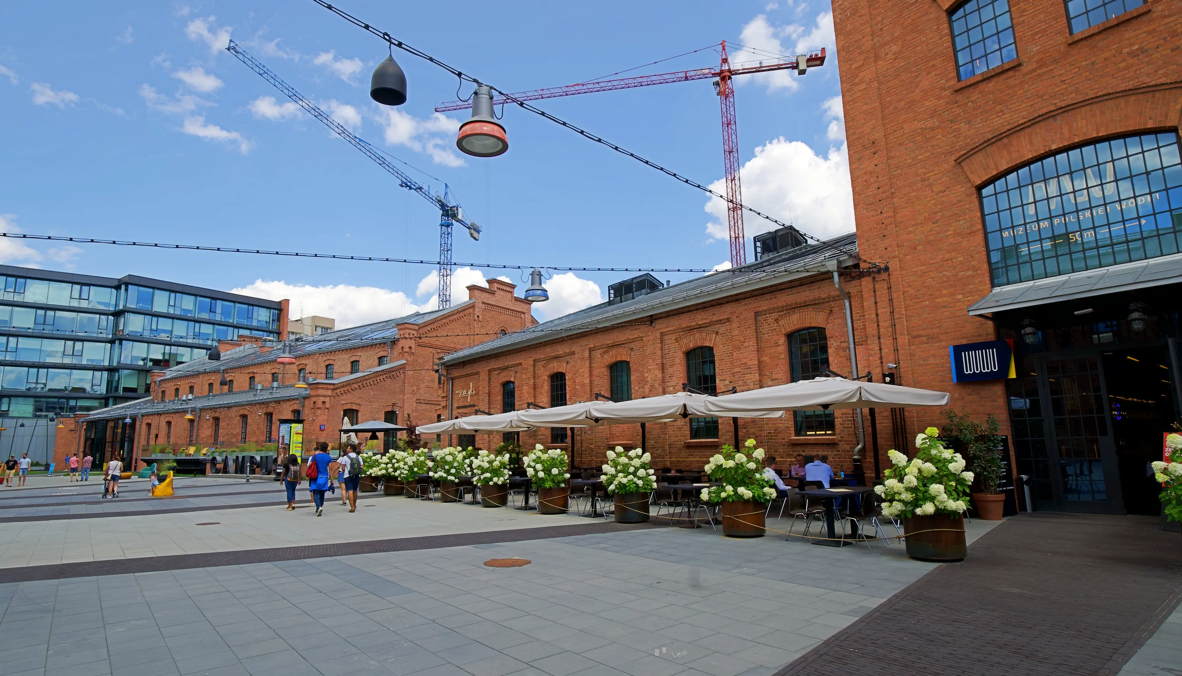 Koneser Guardhouse / Budynek A, Ząbkowska, Warszawa, Praga