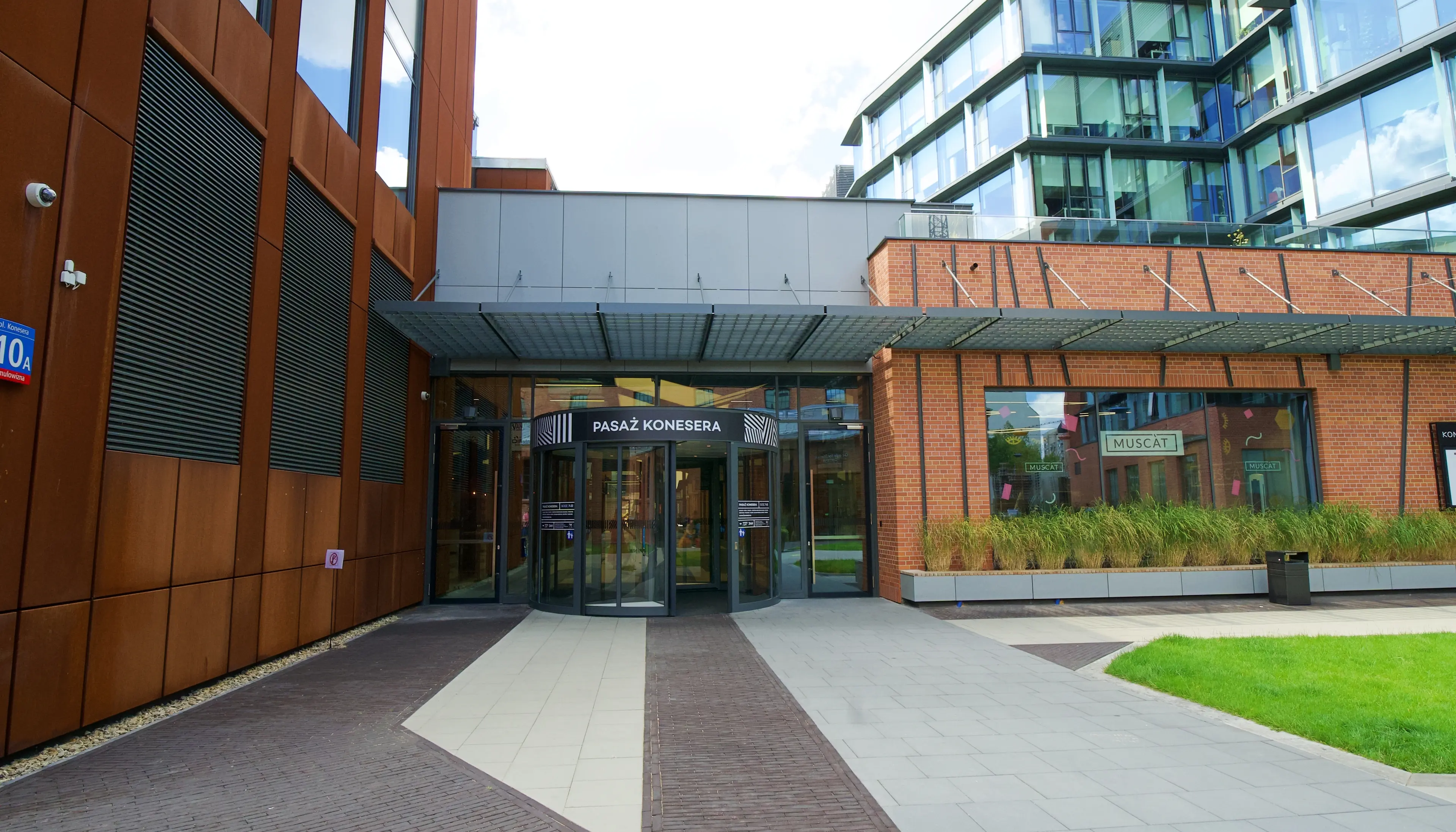 Koneser Centrum Praskie Budynek H, Plac Konesera 10A, Warszawa, Praga