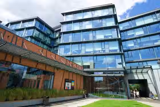 Koneser Centrum Praskie Budynek H, Plac Konesera 10A, Warszawa, Praga