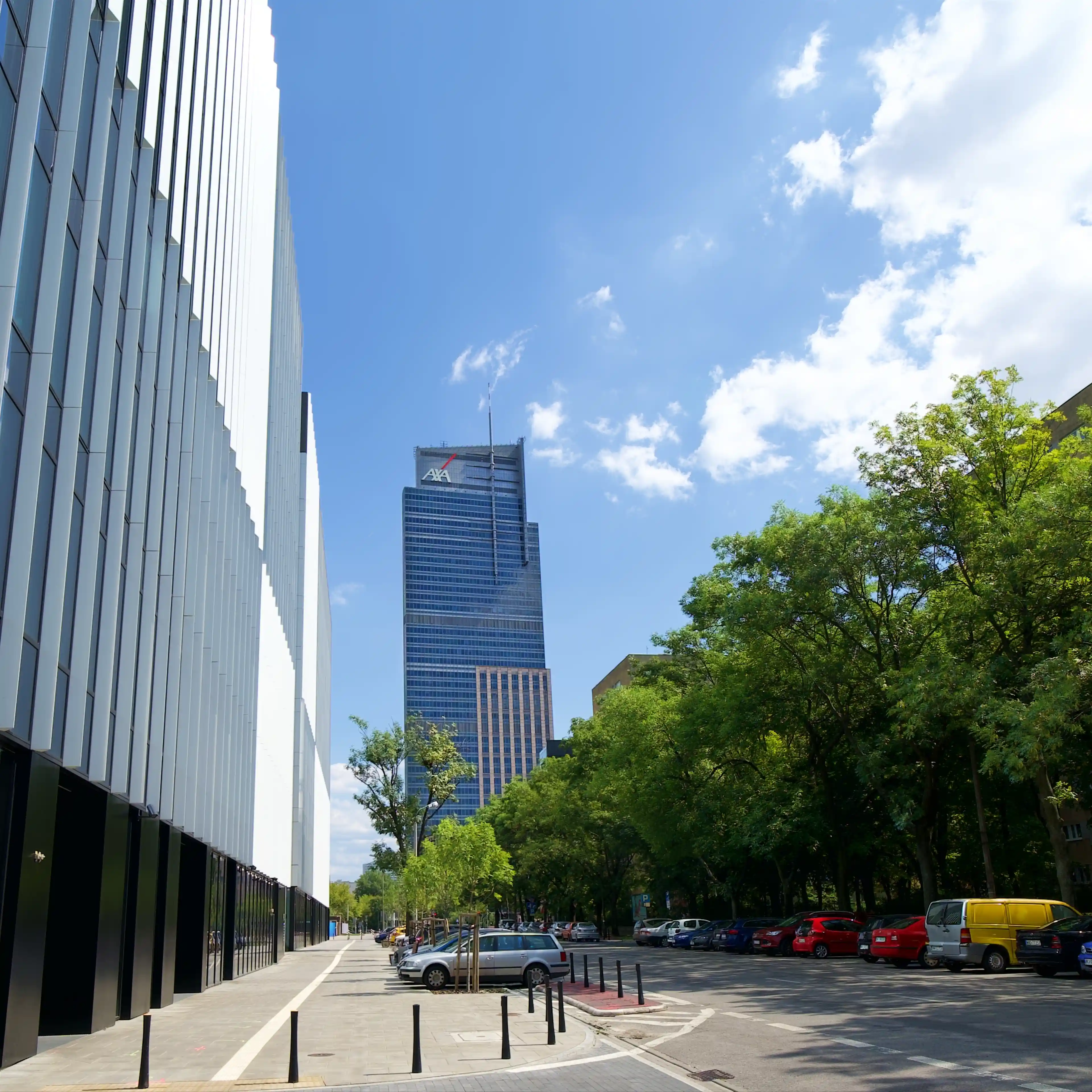 Warsaw Trade Tower / WTT - Biura Serwisowane, Chłodna 51, Warsaw, Wola