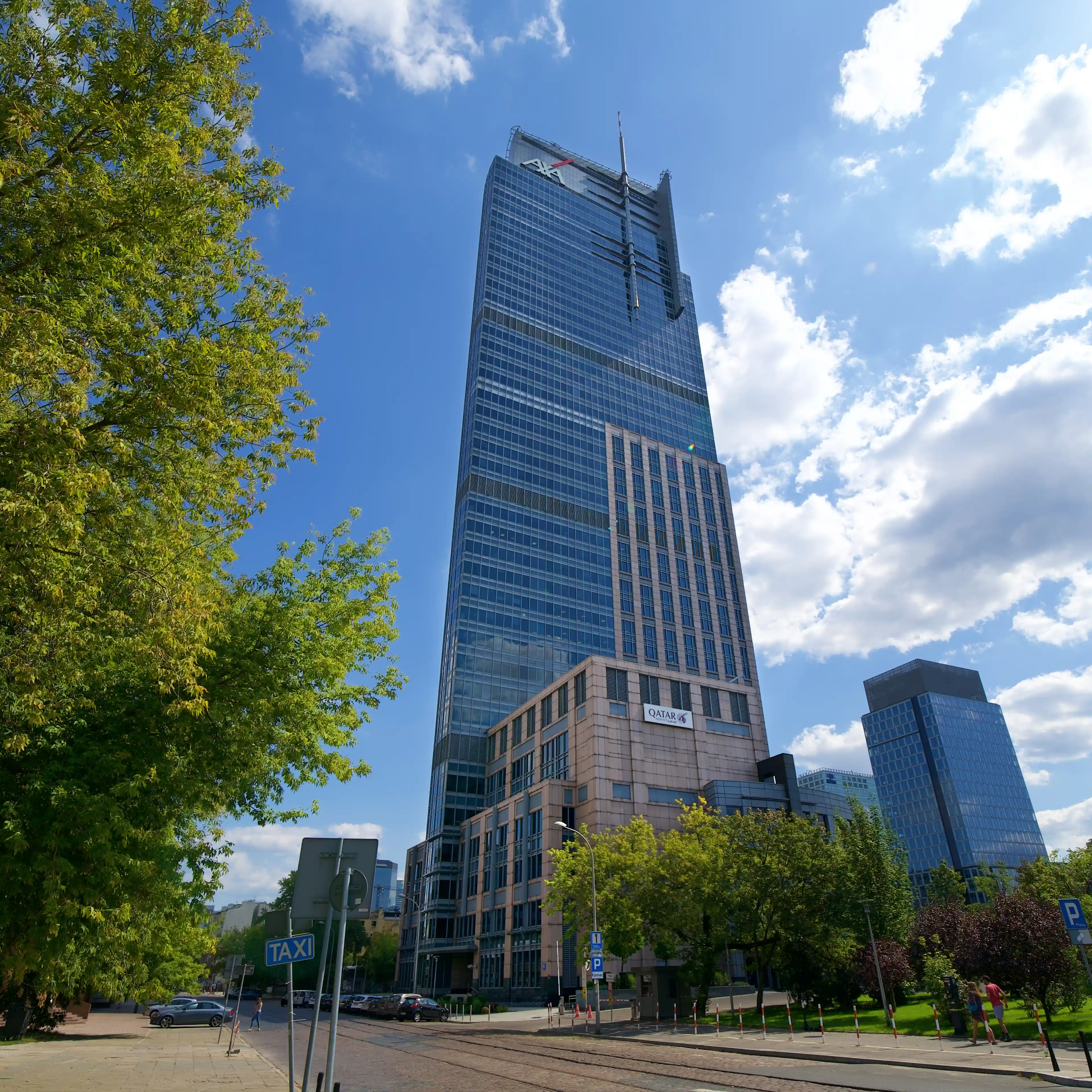 Warsaw Trade Tower / WTT - Biura Serwisowane, Chłodna 51, Warsaw, Wola