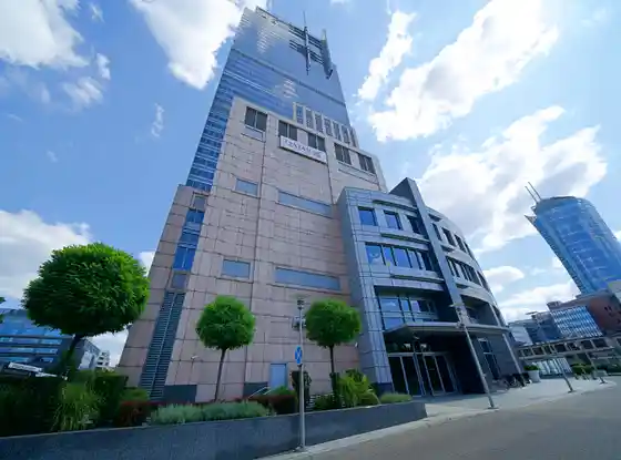 BNI zostaje w Warsaw Trade Tower