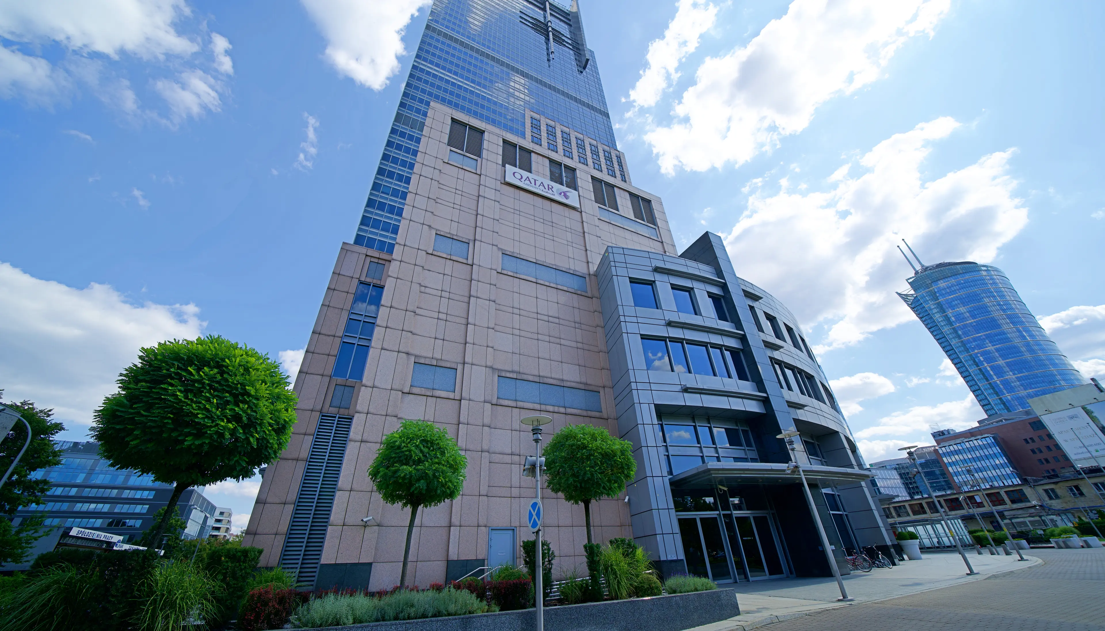 Warsaw Trade Tower / WTT - Biura Serwisowane, Chłodna 51, Warsaw, Wola