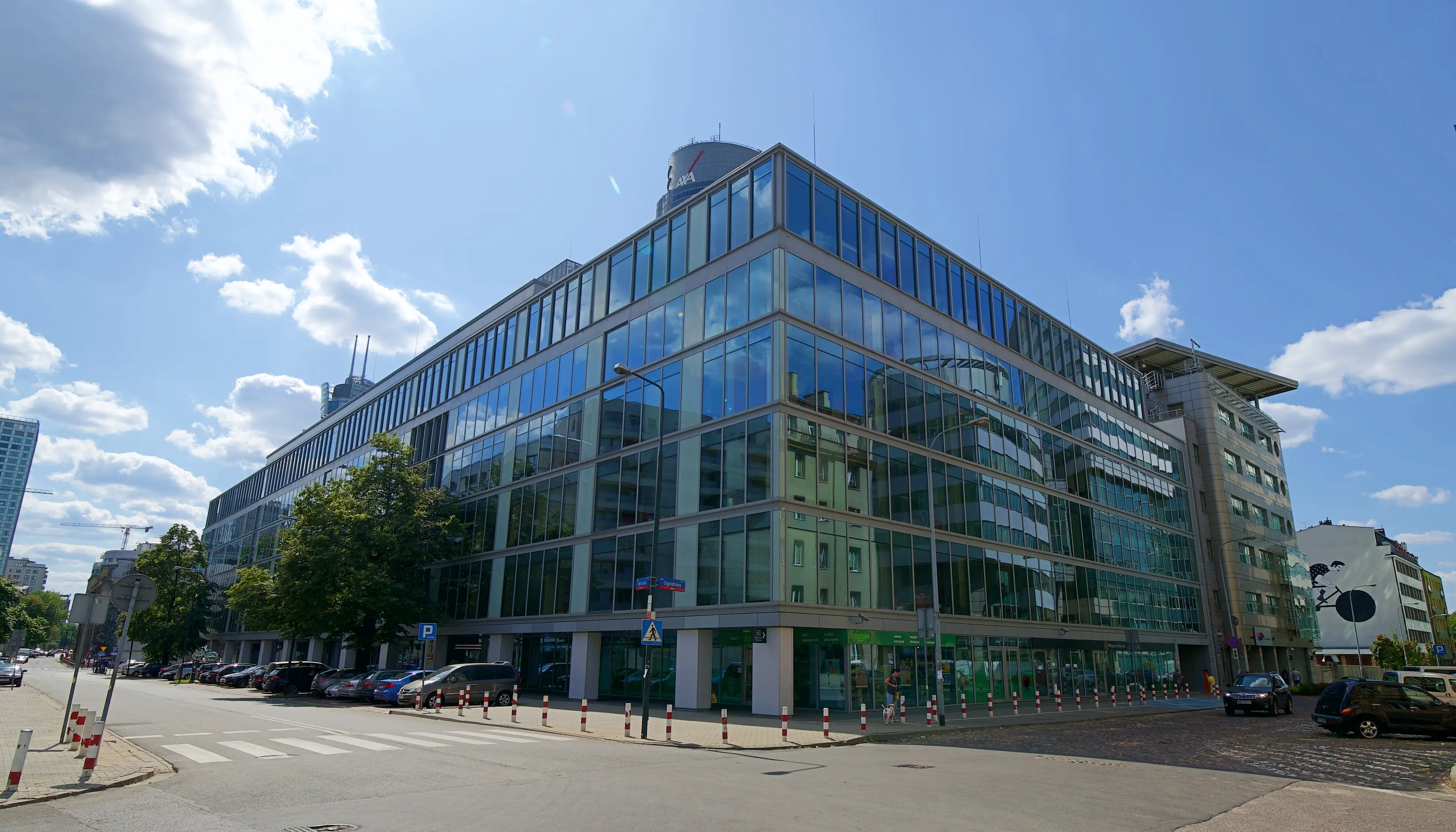 Green Corner, Chłodna 52/54, Warszawa, Wola