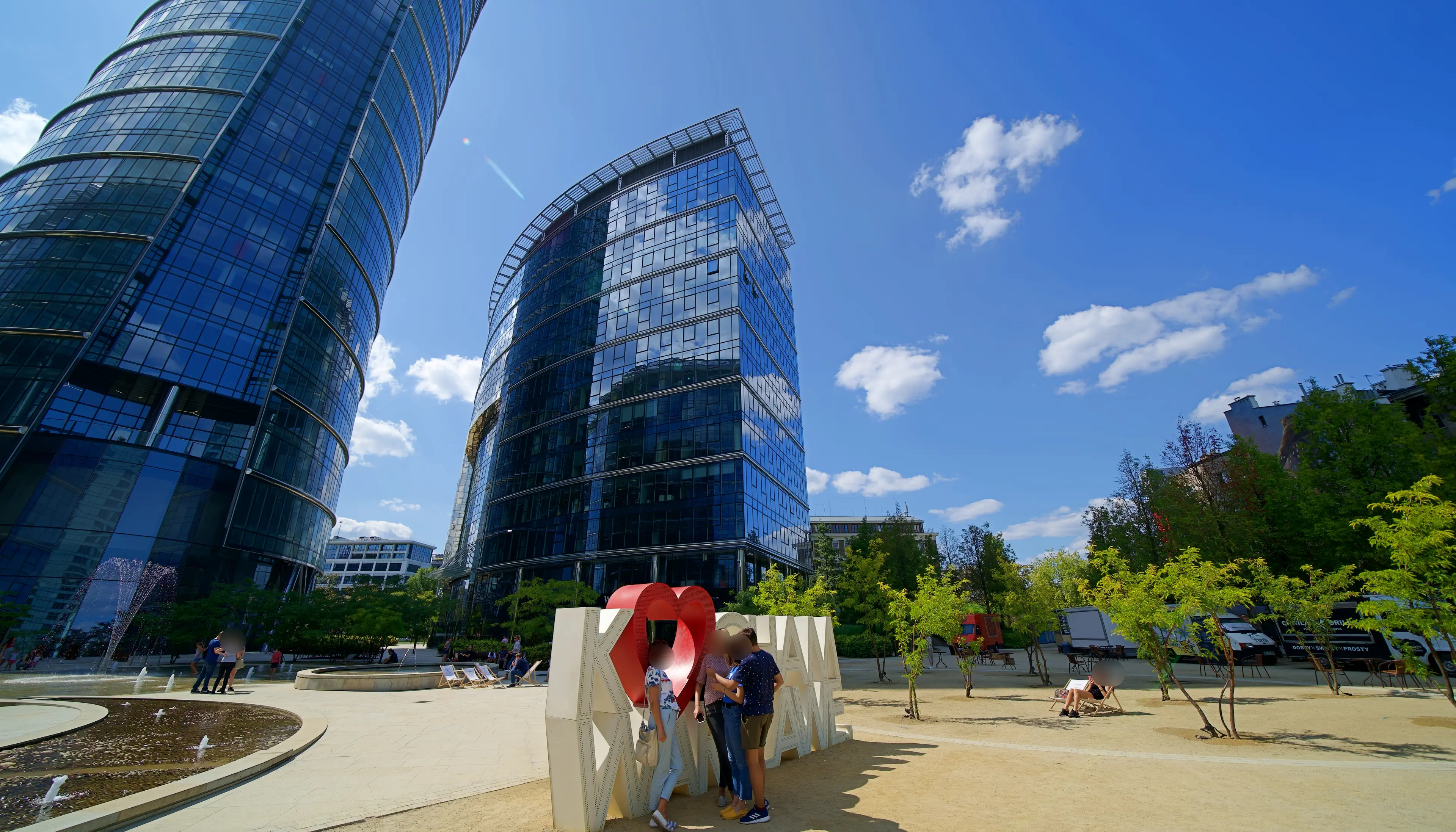 myhive Warsaw Spire Budynek A - Wieża - Biura serwisowane, Europejski 1, Warszawa, Wola