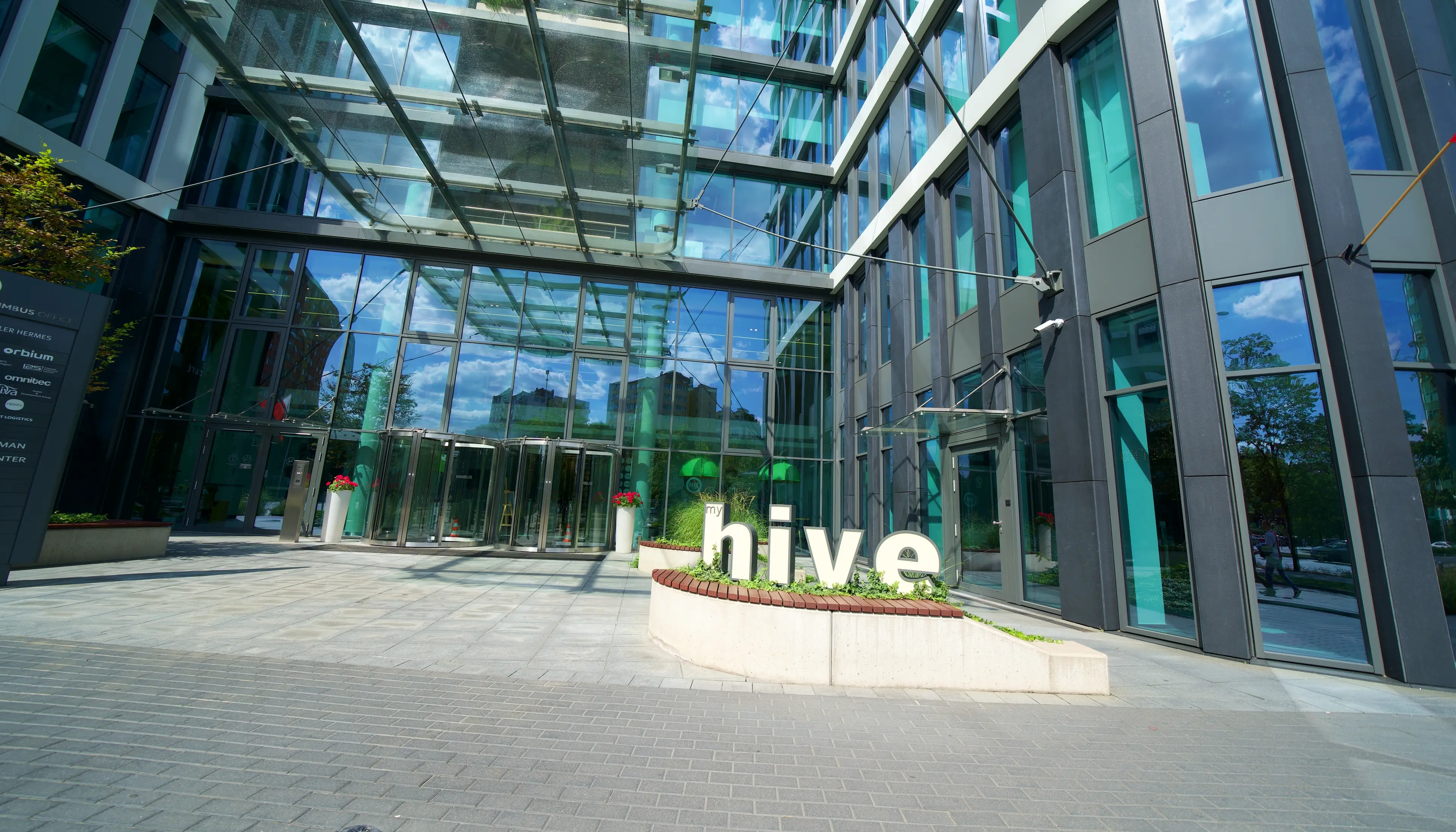 myhive Nimbus, Al. Jerozolimskie 98, Warsaw, Ochota i Włochy
