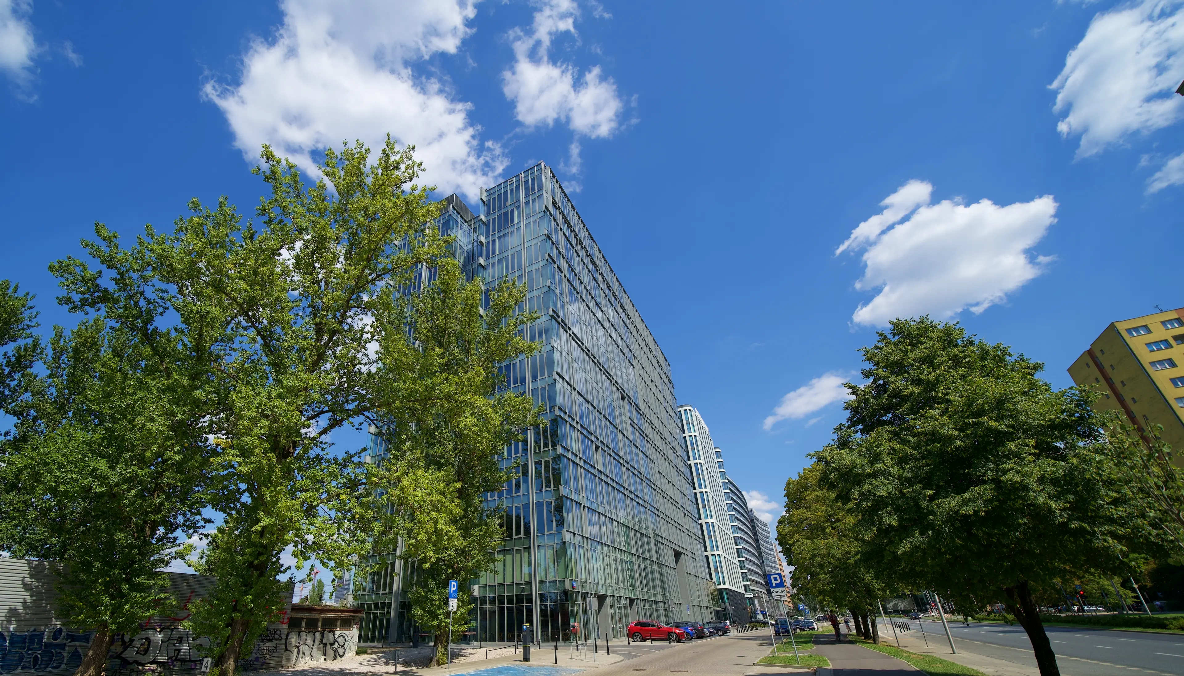 Equator IV (Cirrus), Al. Jerozolimskie 100, Warsaw, Ochota i Włochy