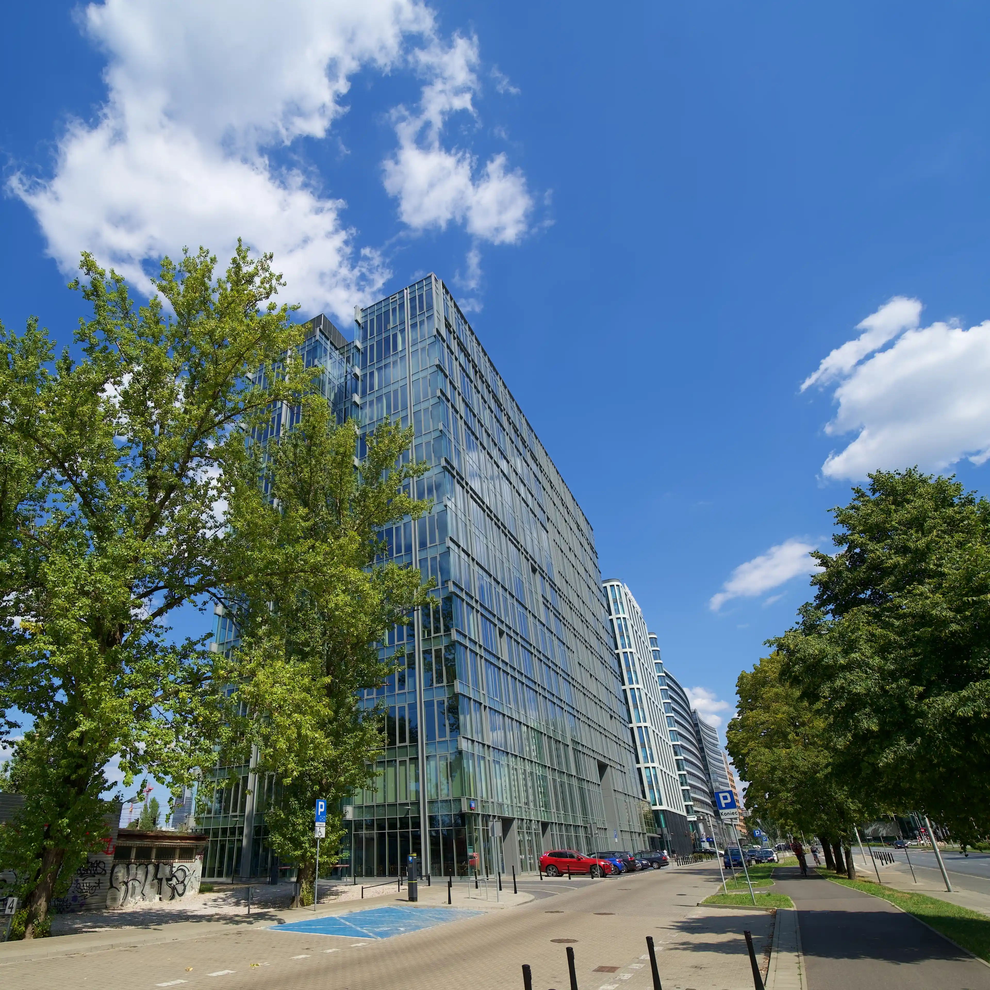 Equator IV (Cirrus), Al. Jerozolimskie 100, Warsaw, Ochota i Włochy