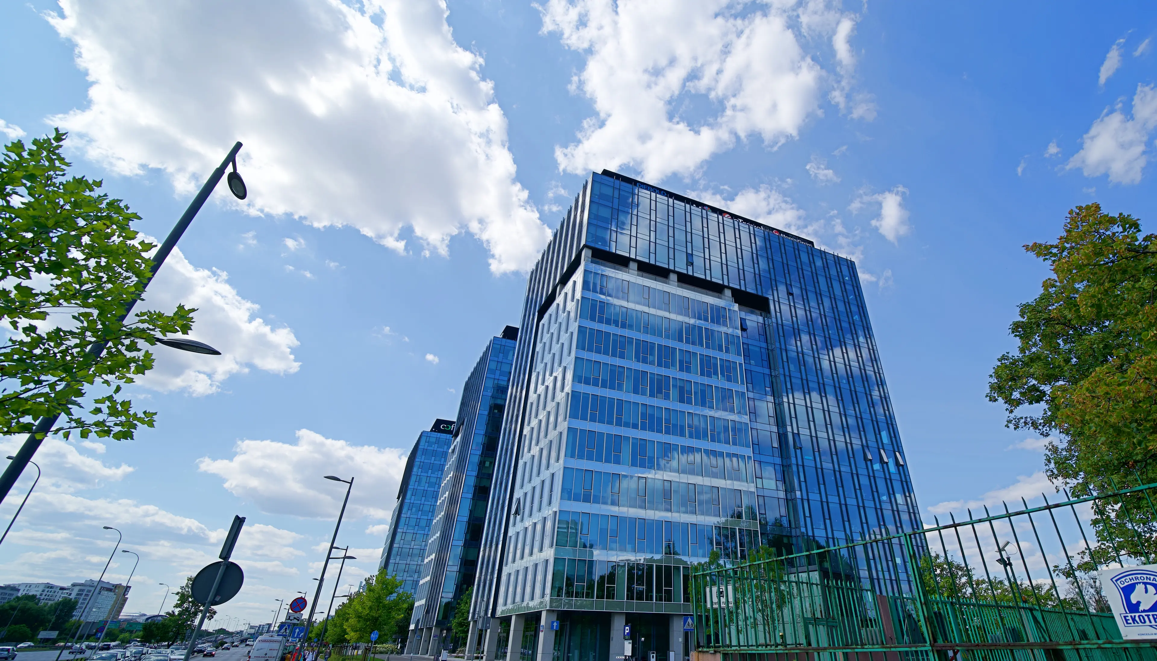 West Station II, Al. Jerozolimskie 142 B, Warsaw, Ochota i Włochy