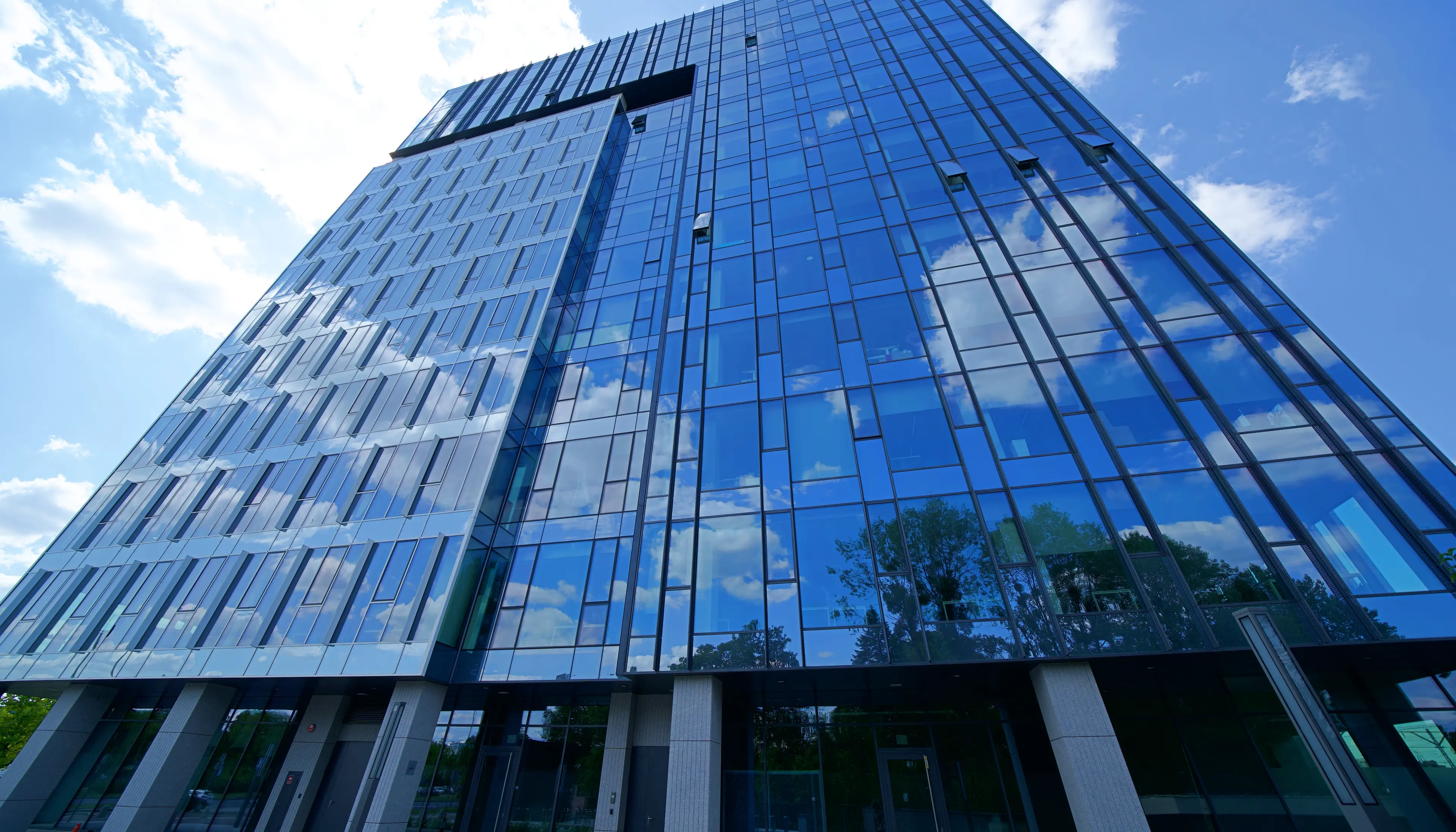 West Station II, Al. Jerozolimskie 142 B, Warsaw, Ochota i Włochy