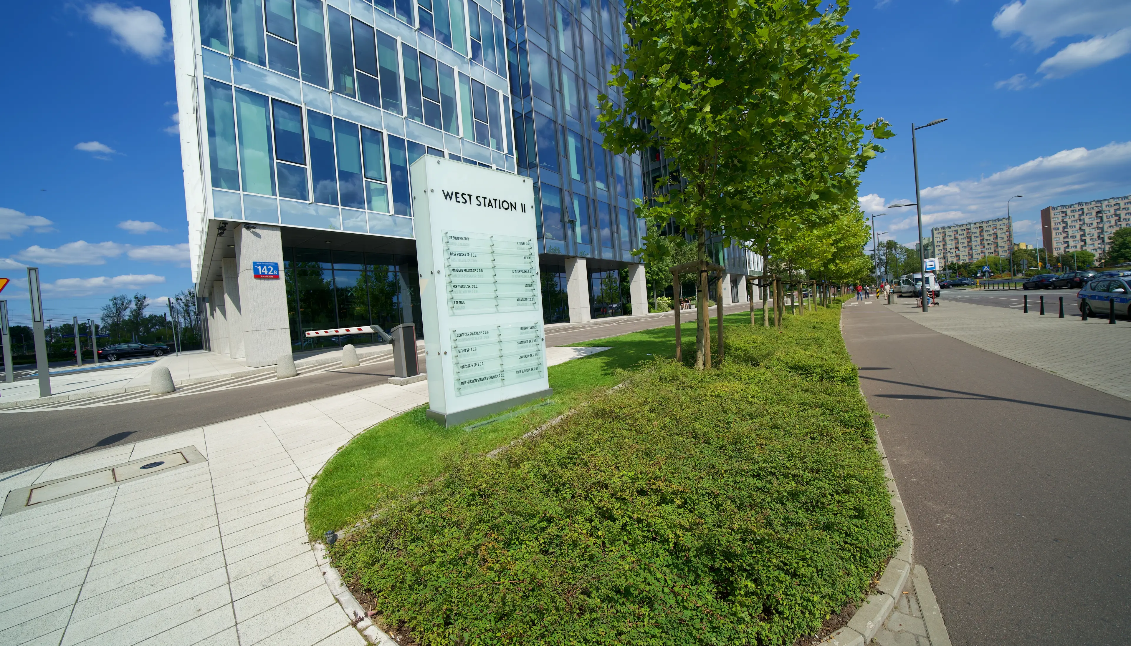 West Station II, Al. Jerozolimskie 142 B, Warszawa, Ochota i Włochy