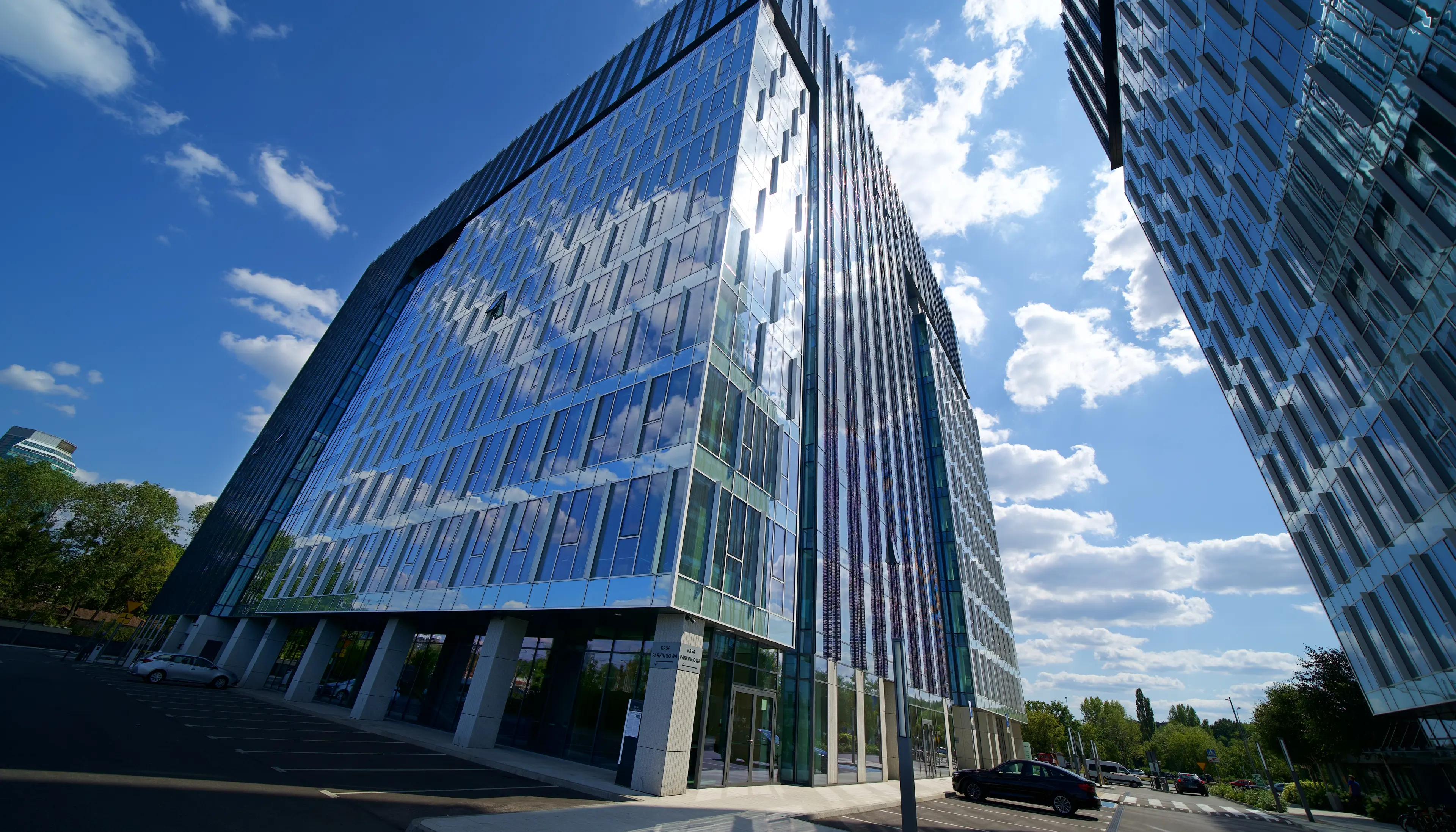 West Station II, Al. Jerozolimskie 142 B, Warsaw, Ochota i Włochy
