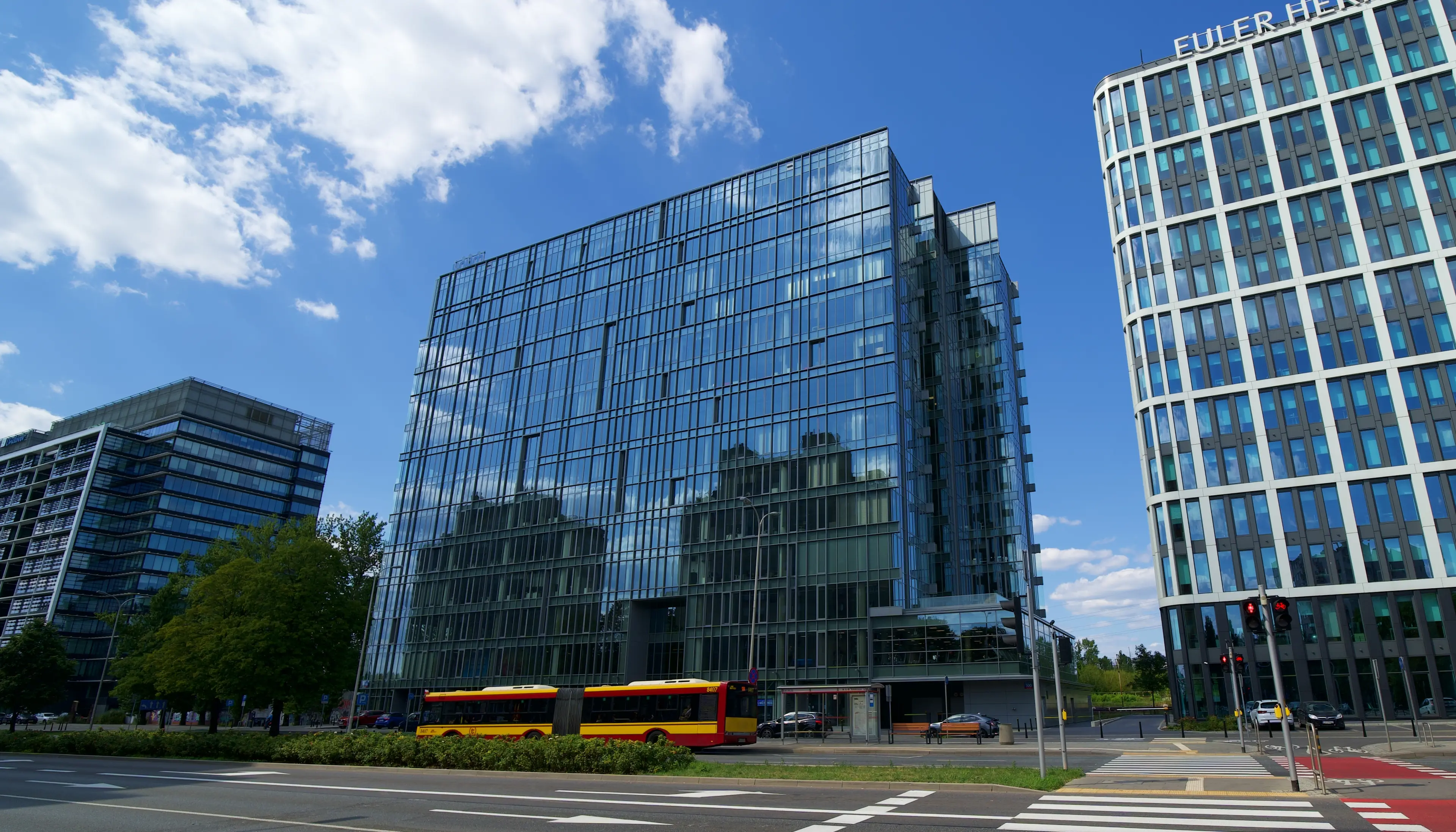 Equator IV (Cirrus) - Biura serwisowane, Al. Jerozolimskie 100, Warsaw, Ochota i Włochy