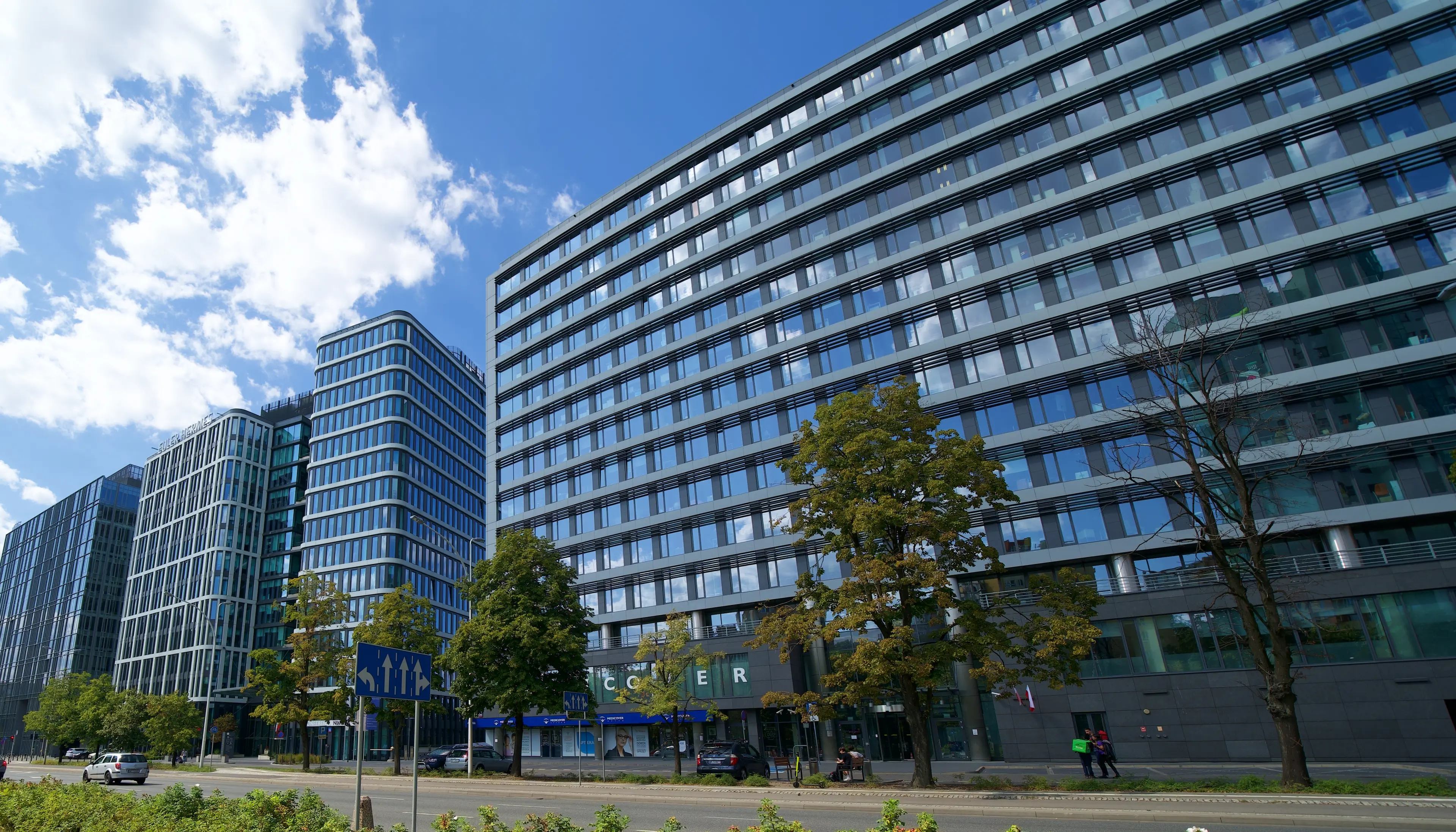 Equator IV (Cirrus), Al. Jerozolimskie 100, Warszawa, Ochota i Włochy