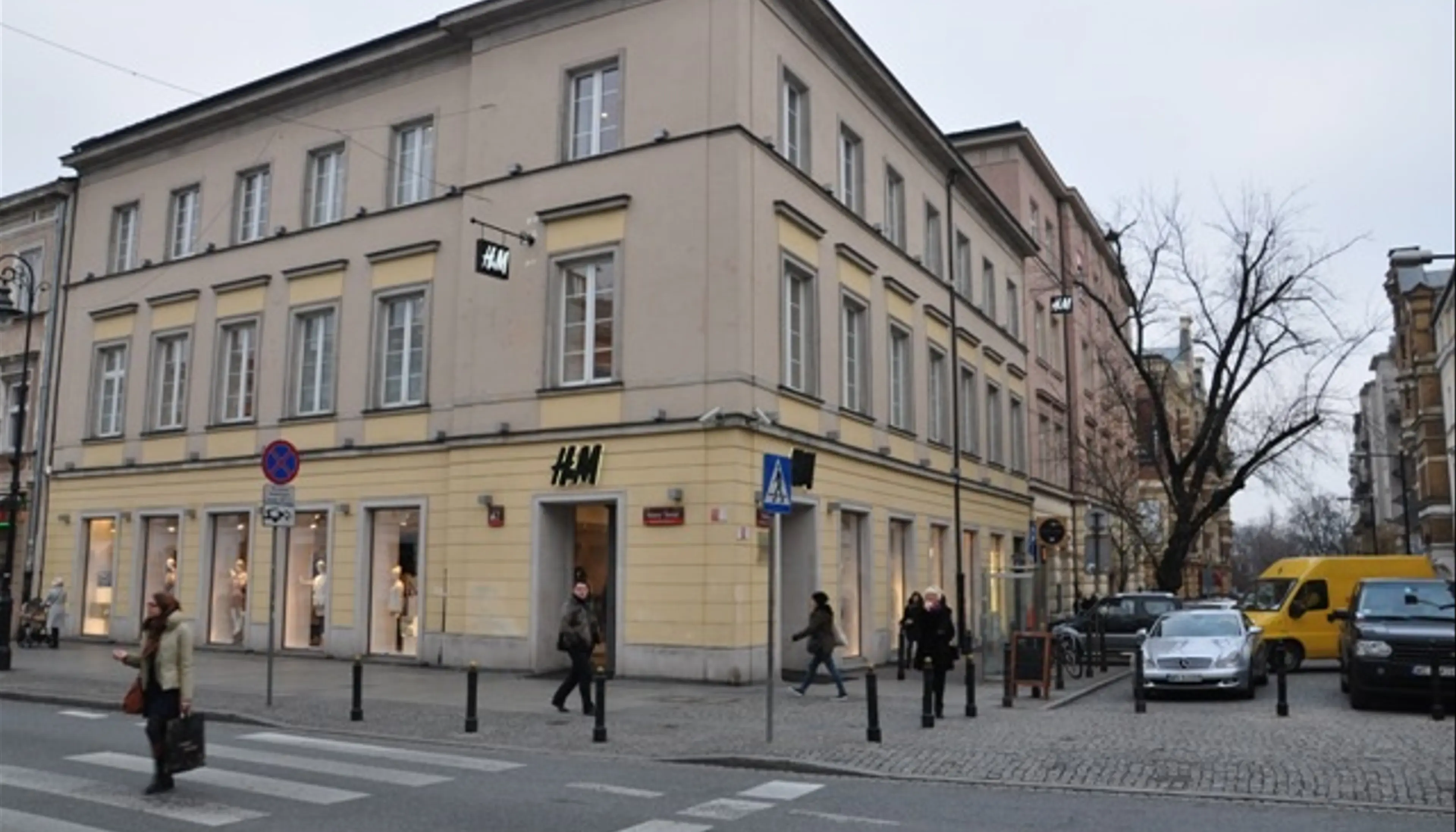 Nowy Świat 32 / Foksal 18, Nowy Świat 32, Warsaw, Centrum