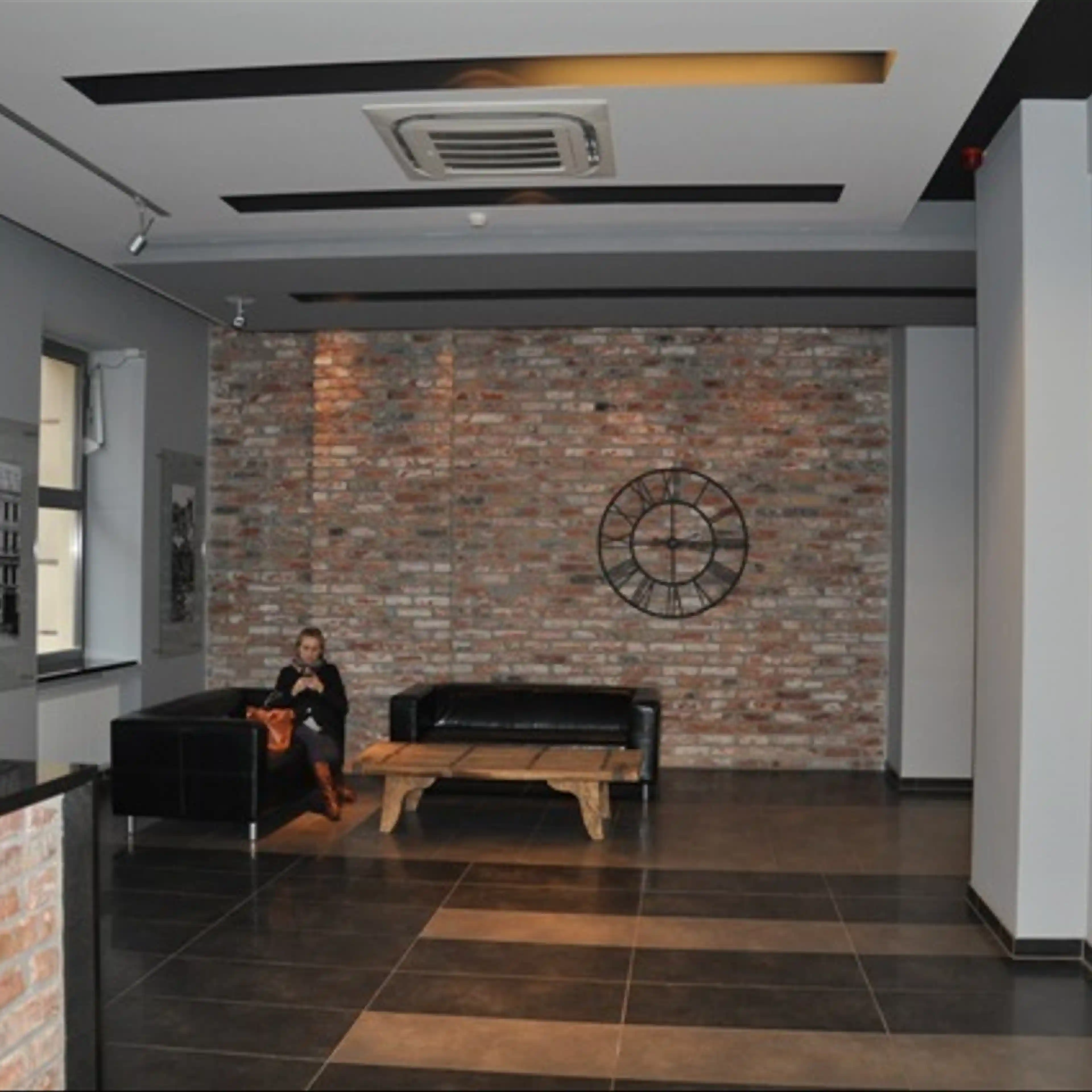 Nowy Świat 32 / Foksal 18, Nowy Świat 32, Warszawa, Centrum