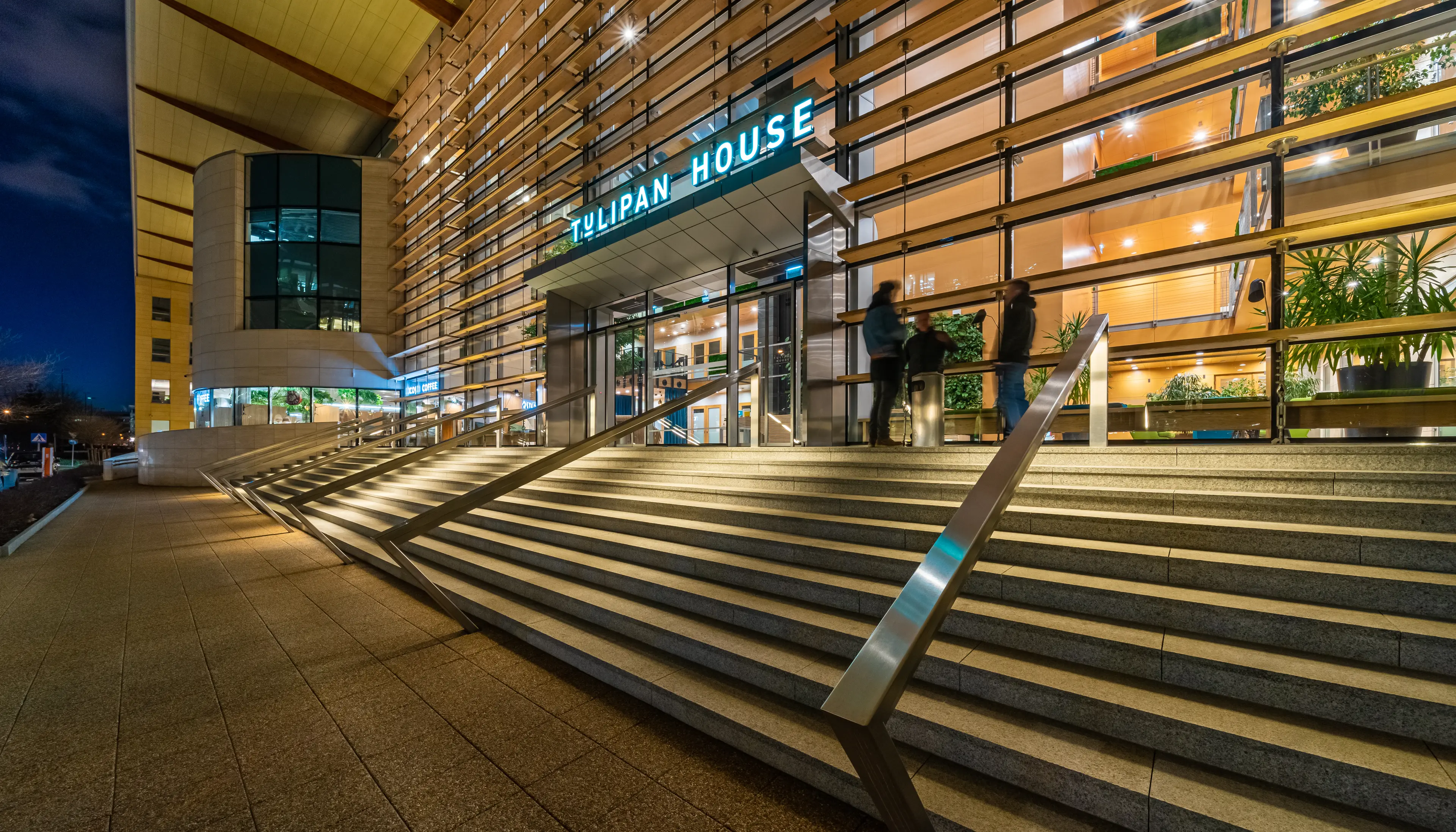 Tulipan House, Domaniewska 50, Warszawa, Mokotów