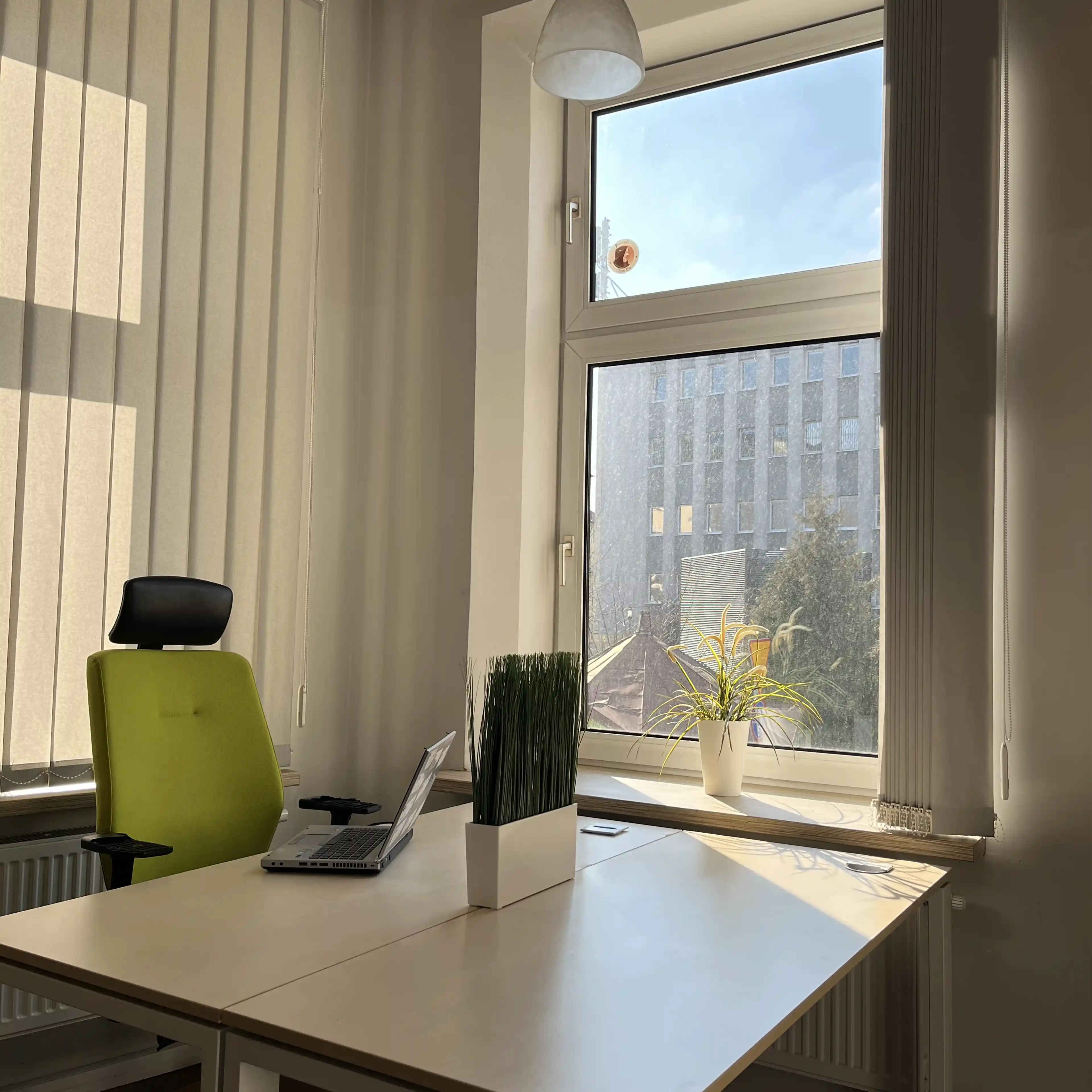 Dolnych Młynów - Biura serwisowane, Dolnych Młynów 3/1, Krakow, Północny Zachód