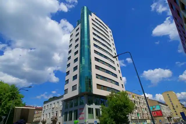 Dominanta Praska, Okrzei 1 A, Warszawa, Praga