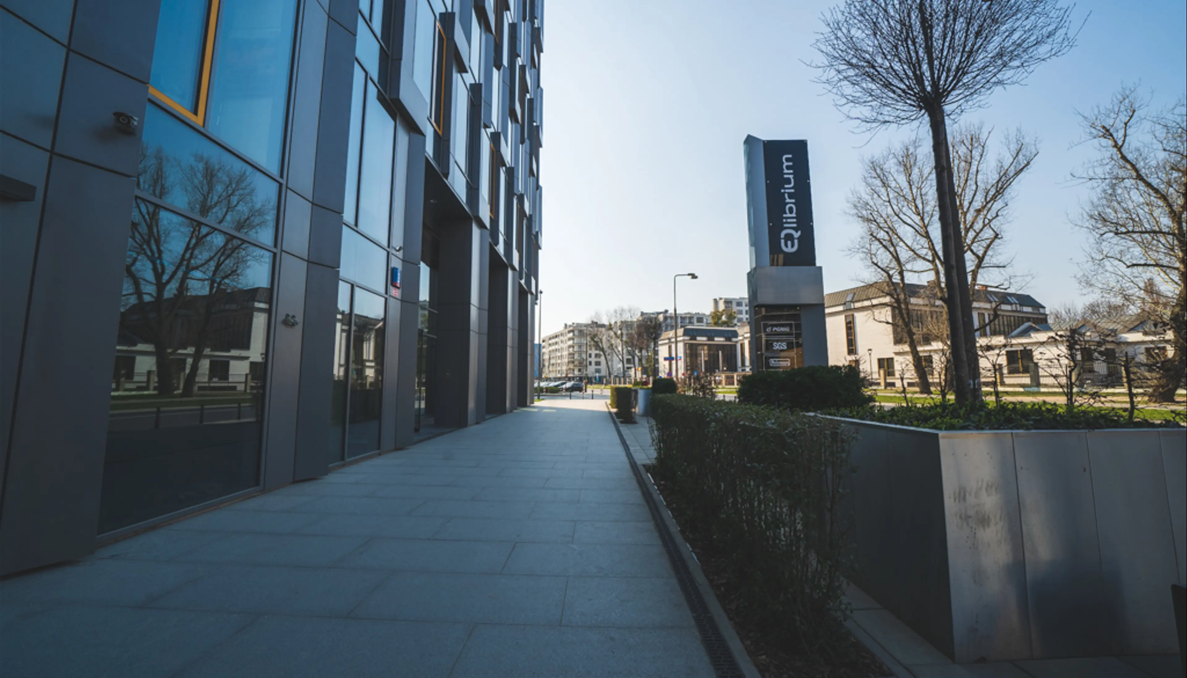 EQlibrium, Jana Kazimierza 3, Warsaw, Wola