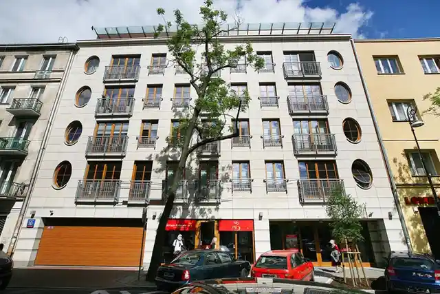 Emilii Plater 10/47, Emilii Plater 10/47, Warszawa, Centrum