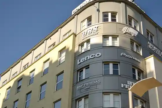 Gdyńskie Centrum Biznesu - Biura serwisowane, Plac Kaszubski 8, Gdynia, Śródmieście