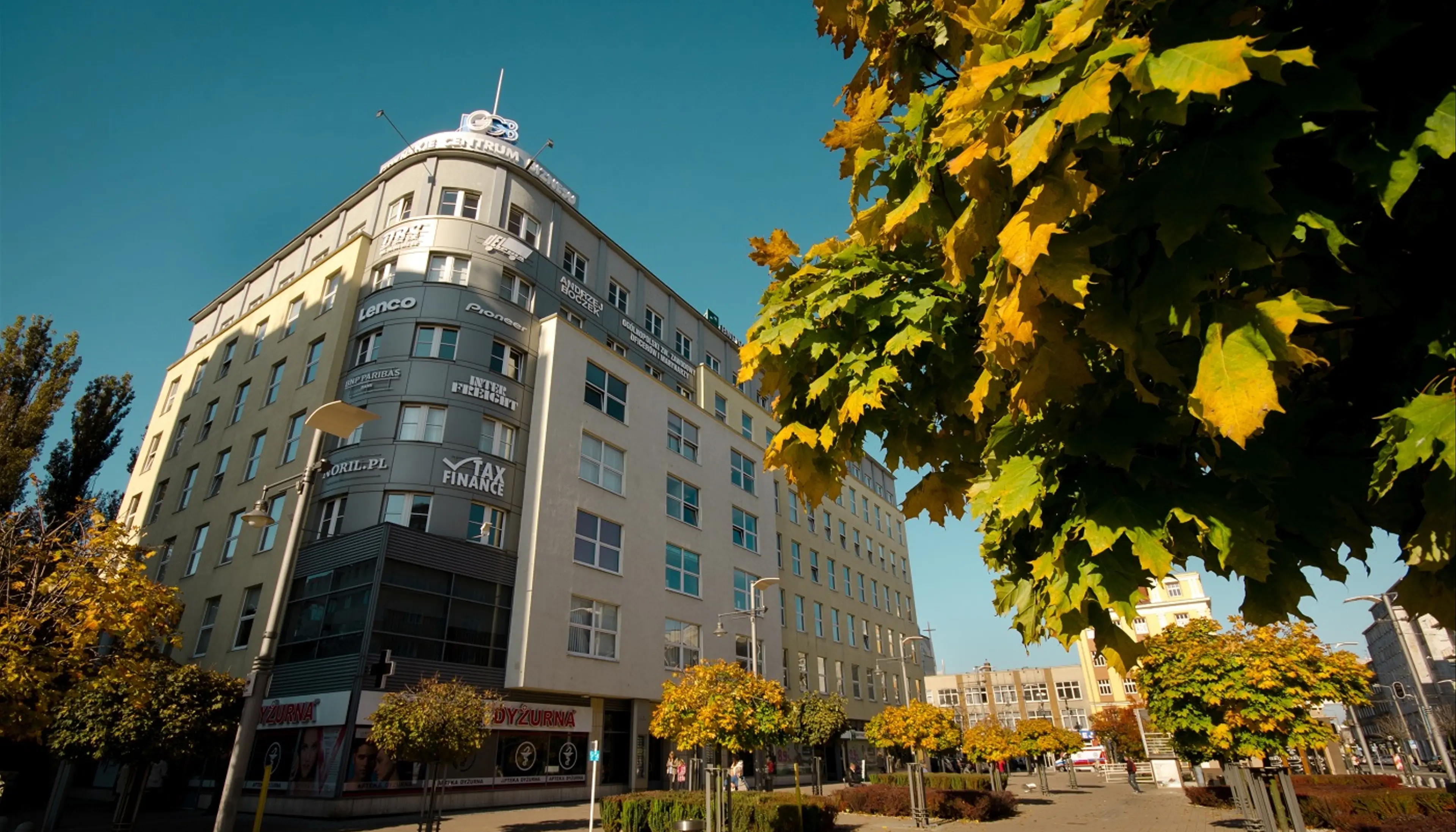 Gdyńskie Centrum Biznesu - Biura serwisowane, Plac Kaszubski 8, Gdynia, Śródmieście