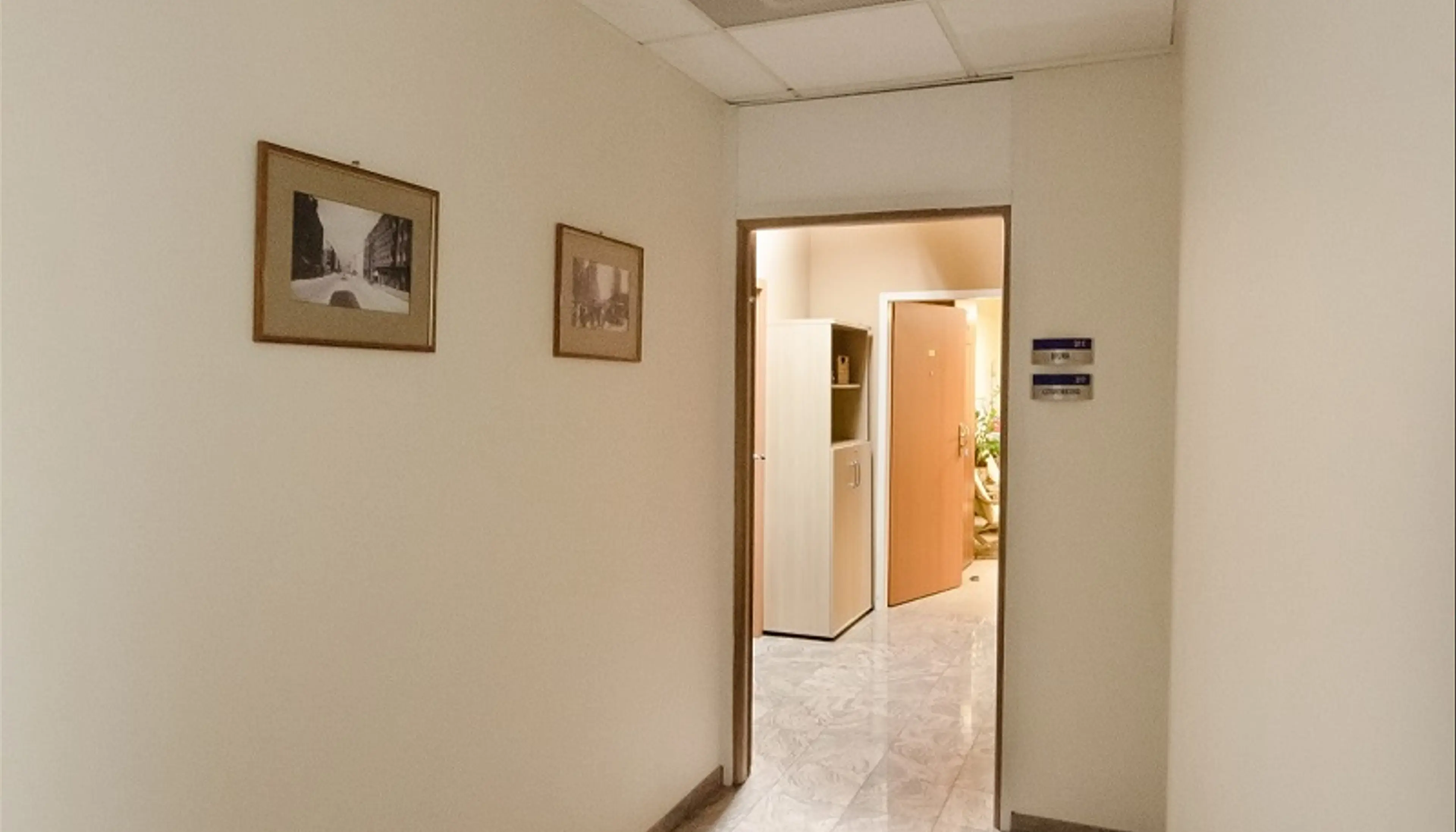Gdyńskie Centrum Biznesu - Biura serwisowane, Plac Kaszubski 8, Gdynia, Śródmieście