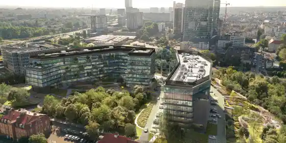 Office building with Paris DNA PARIS DESIGN AWARDS award