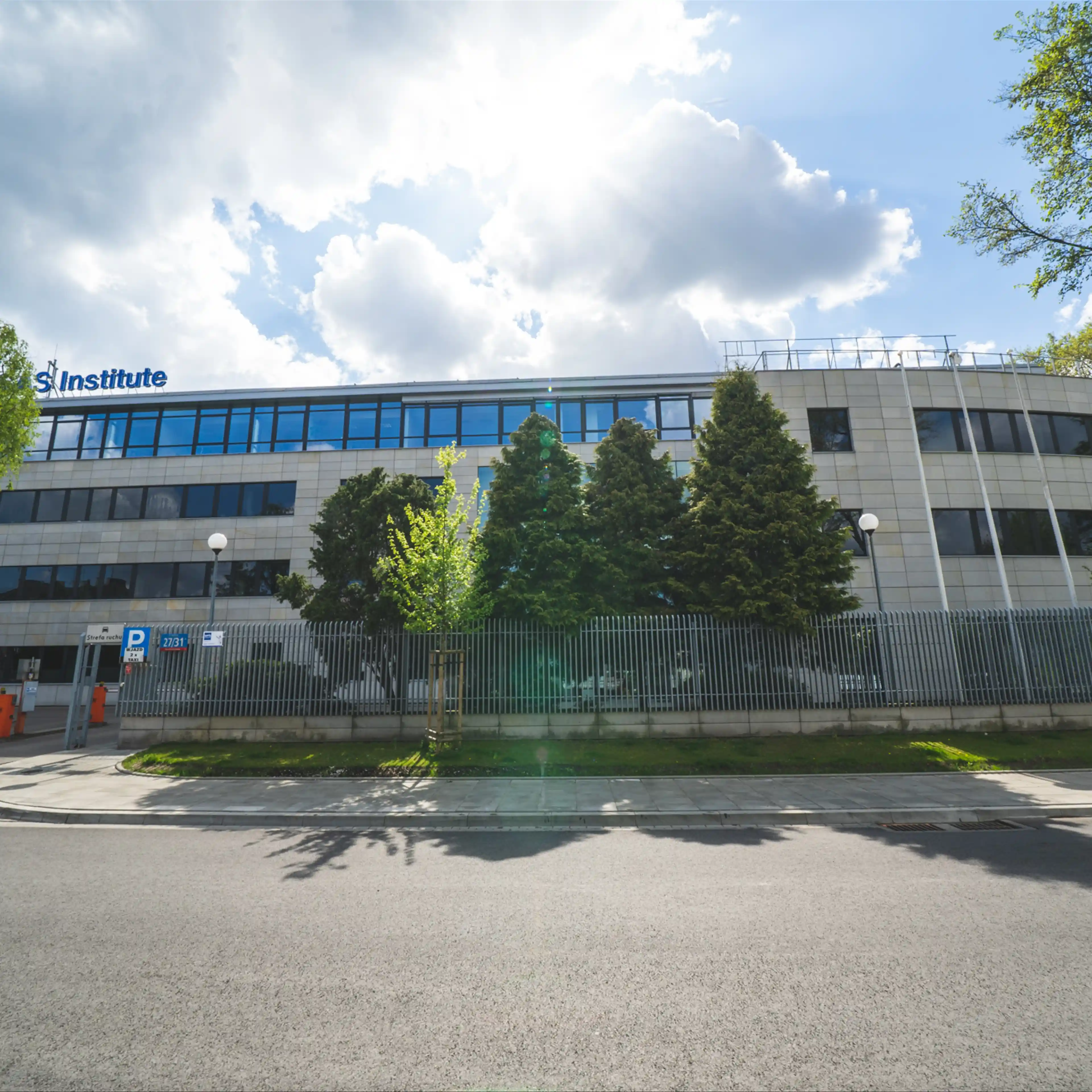 Hector II, Gdańska 27/31, Warsaw, Żoliborz