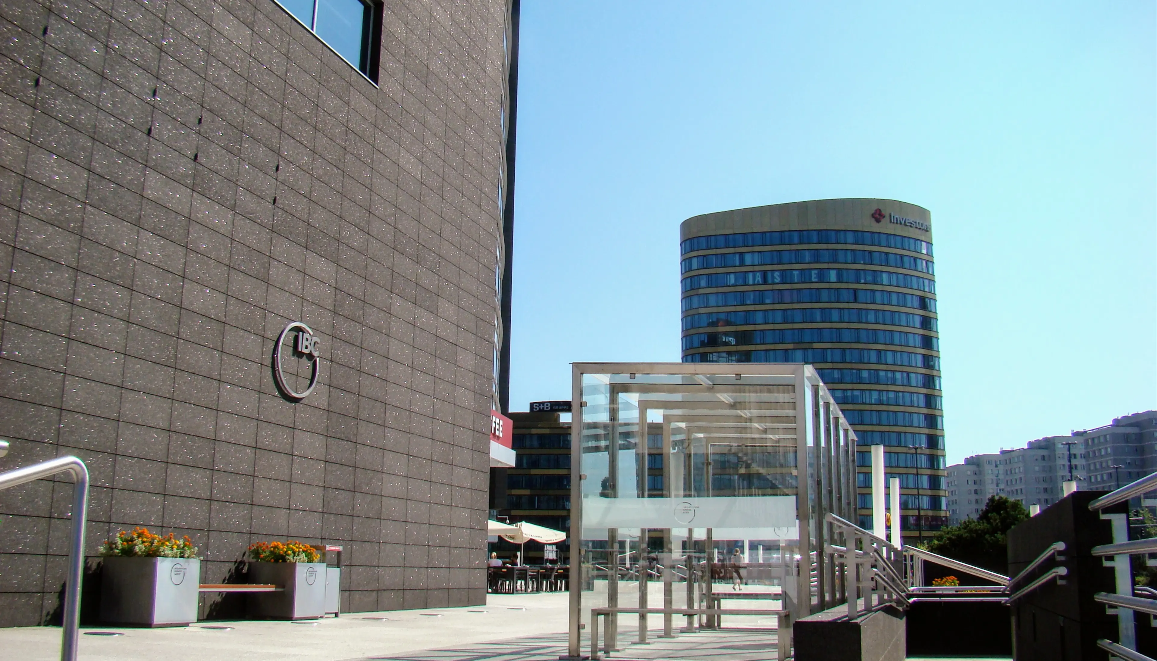 International Business Center I / IBC, Armii Ludowej 14, Warsaw, Centrum