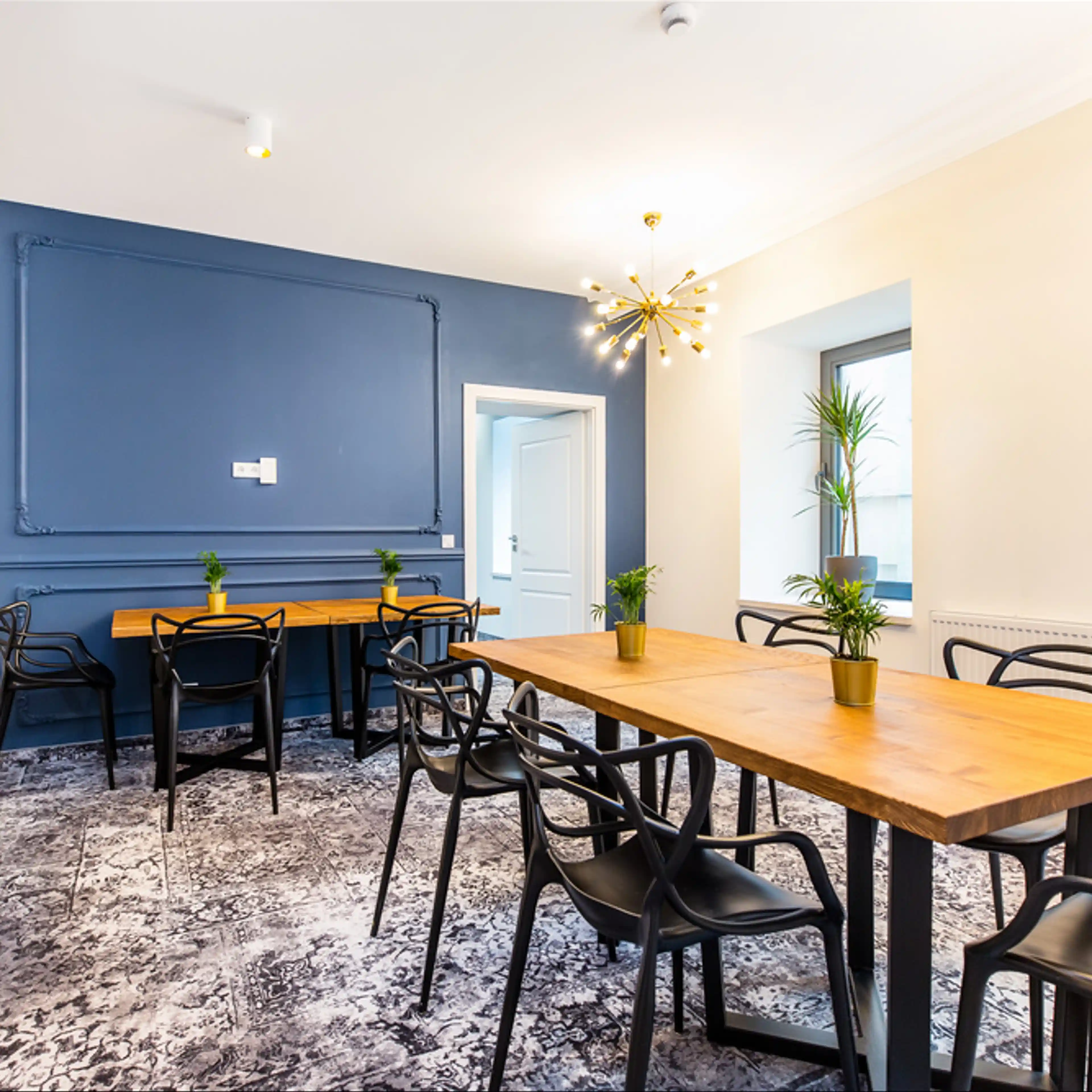 Marshal Offices - Biura serwisowane, Piłsudskiego 28a, Kraków, Śródmieście