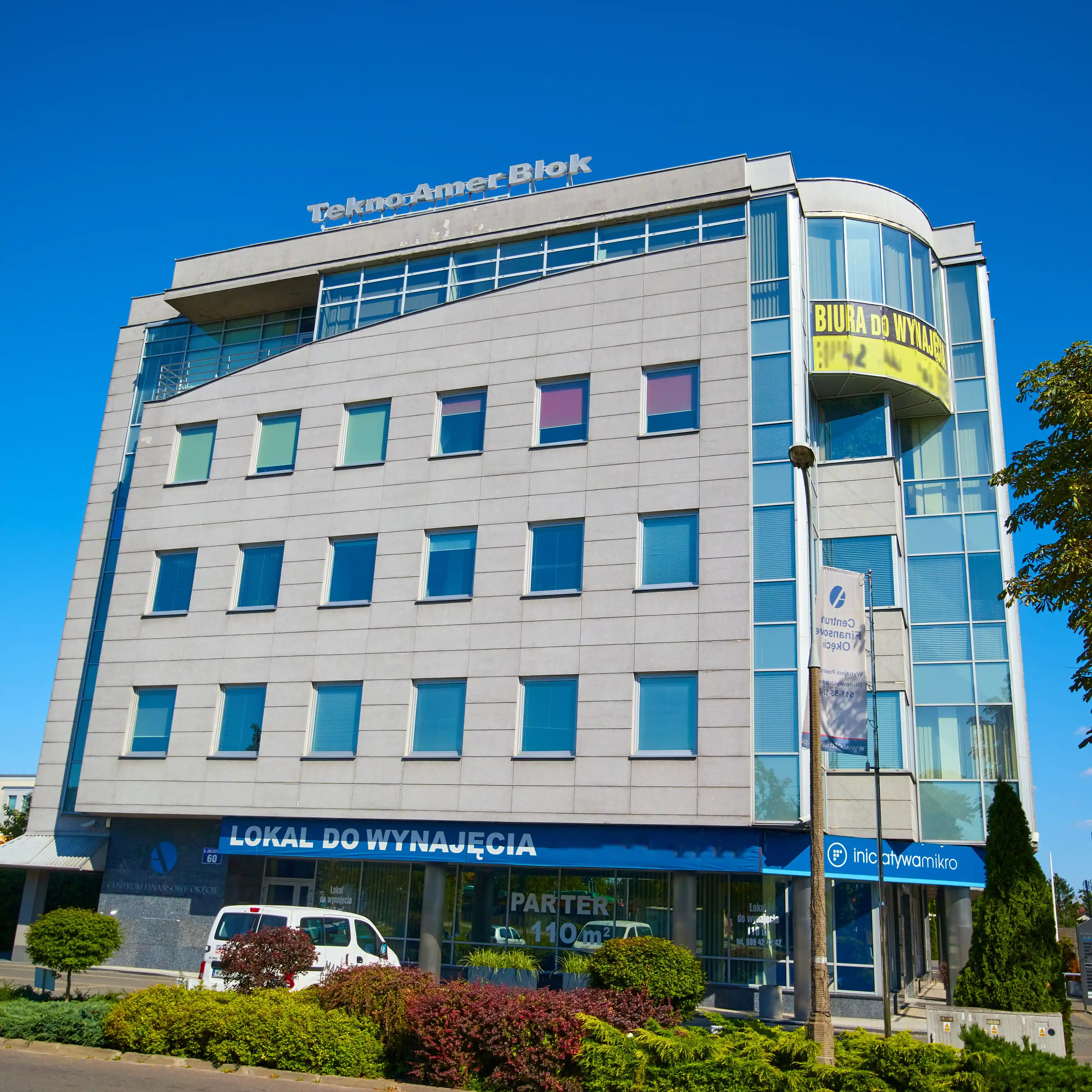 Centrum Finansowe Okęcie, Janka Muzykanta 60, Warszawa, Ochota i Włochy