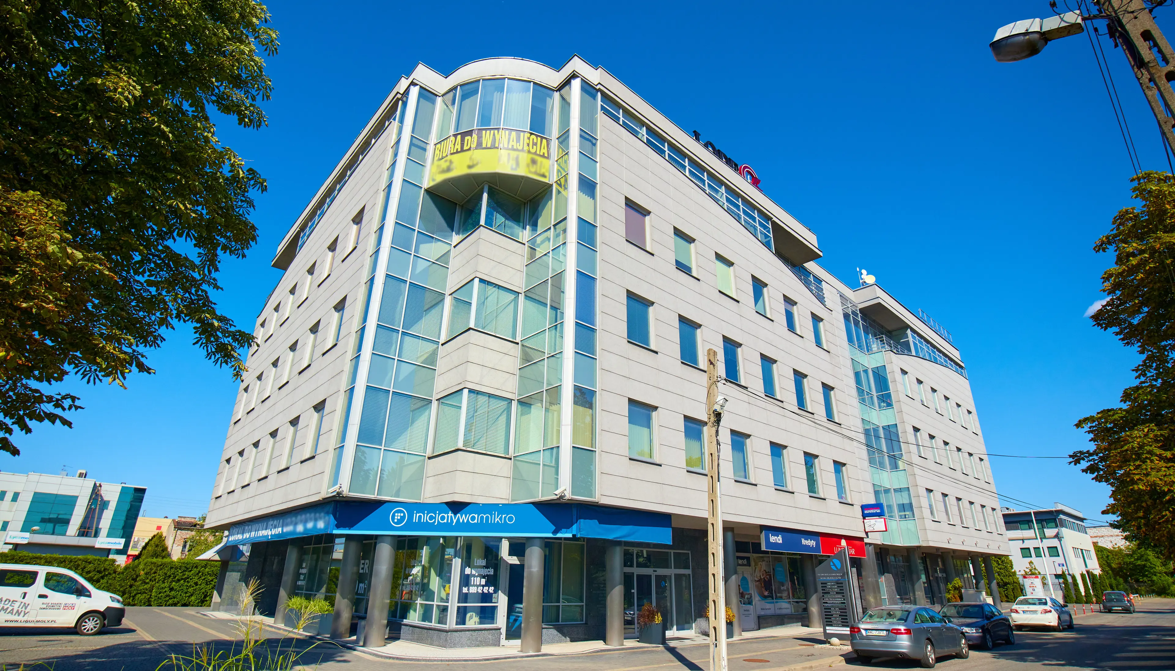 Centrum Finansowe Okęcie, Janka Muzykanta 60, Warszawa, Ochota i Włochy