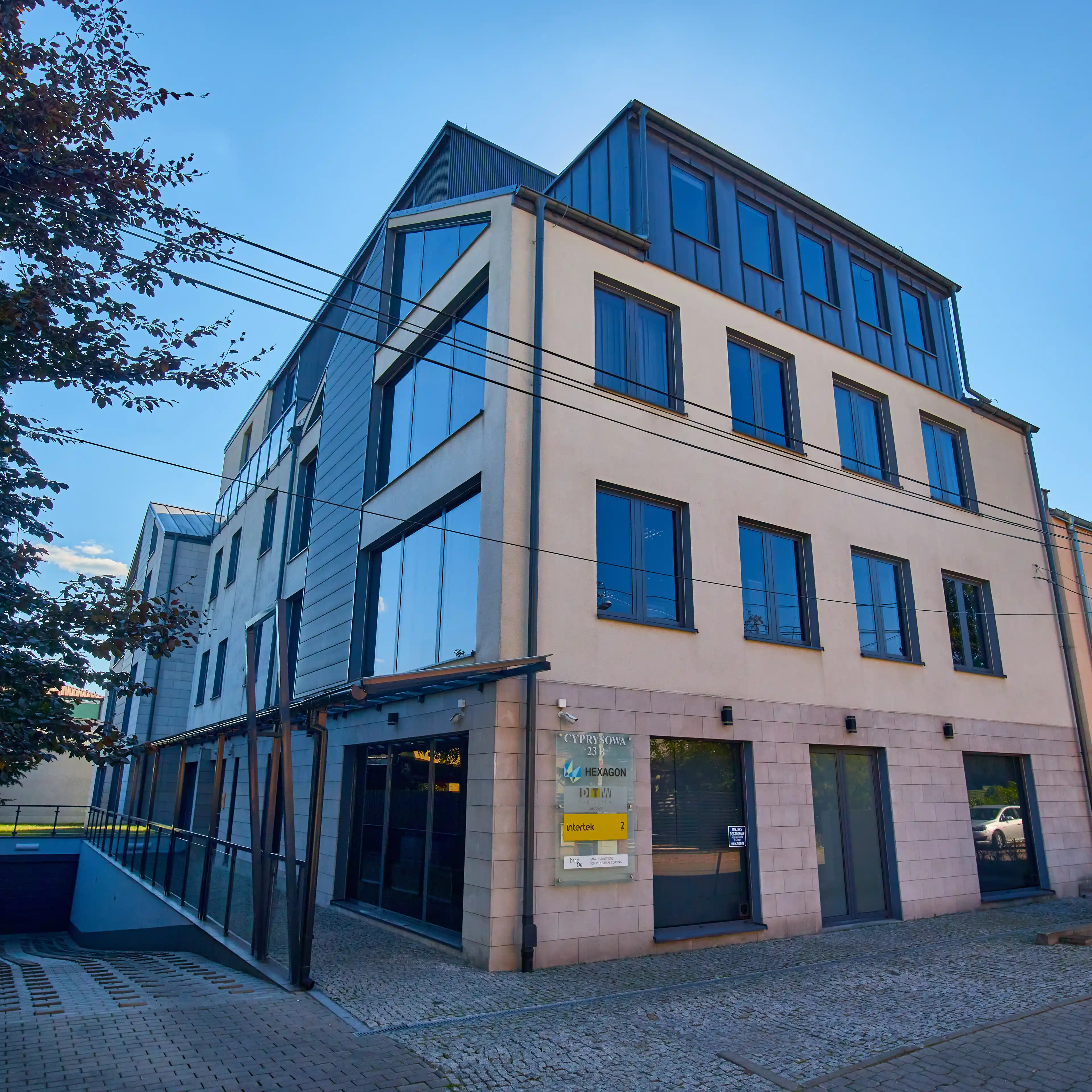 Cyprysowa 23B, Cyprysowa 23B, Warszawa, Ochota i Włochy