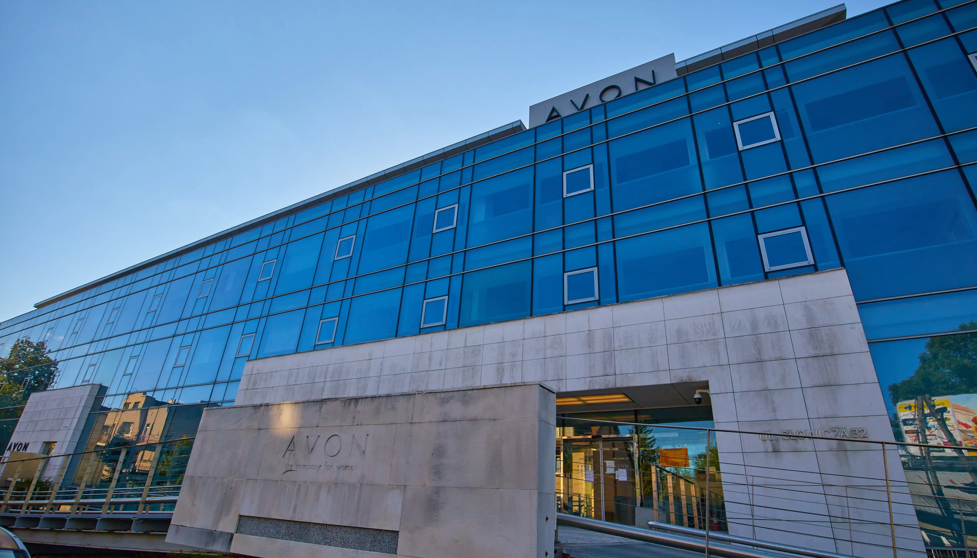 Avon HQ, Słowicza 32, Warsaw, Ochota i Włochy