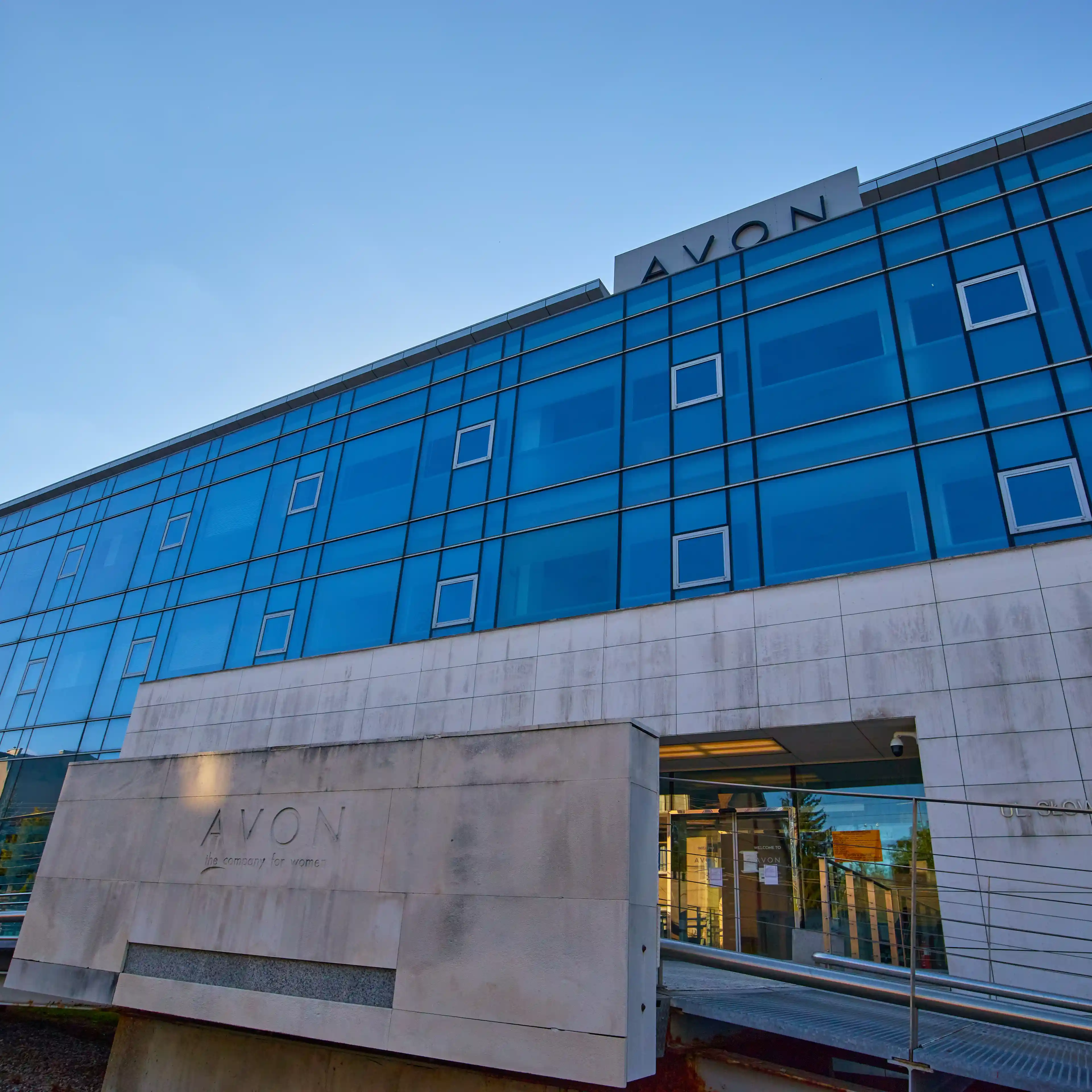 Avon HQ, Słowicza 32, Warszawa, Ochota i Włochy