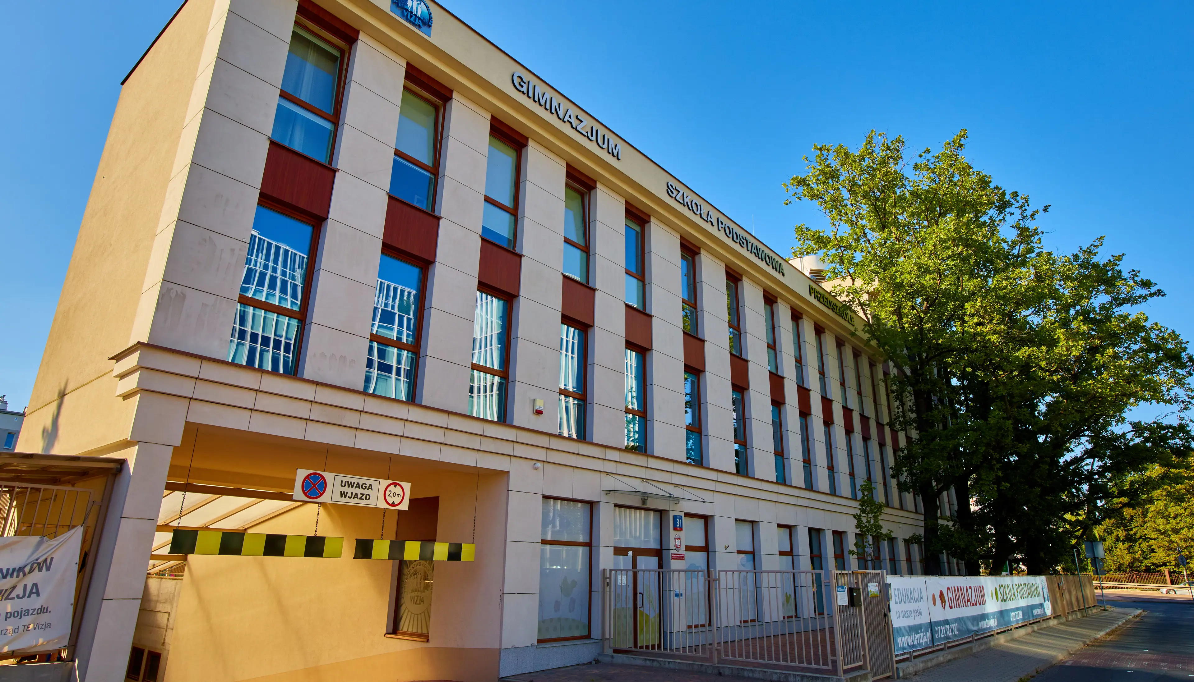 Hynka / Gładka, Gładka 31, Warszawa, Ochota i Włochy