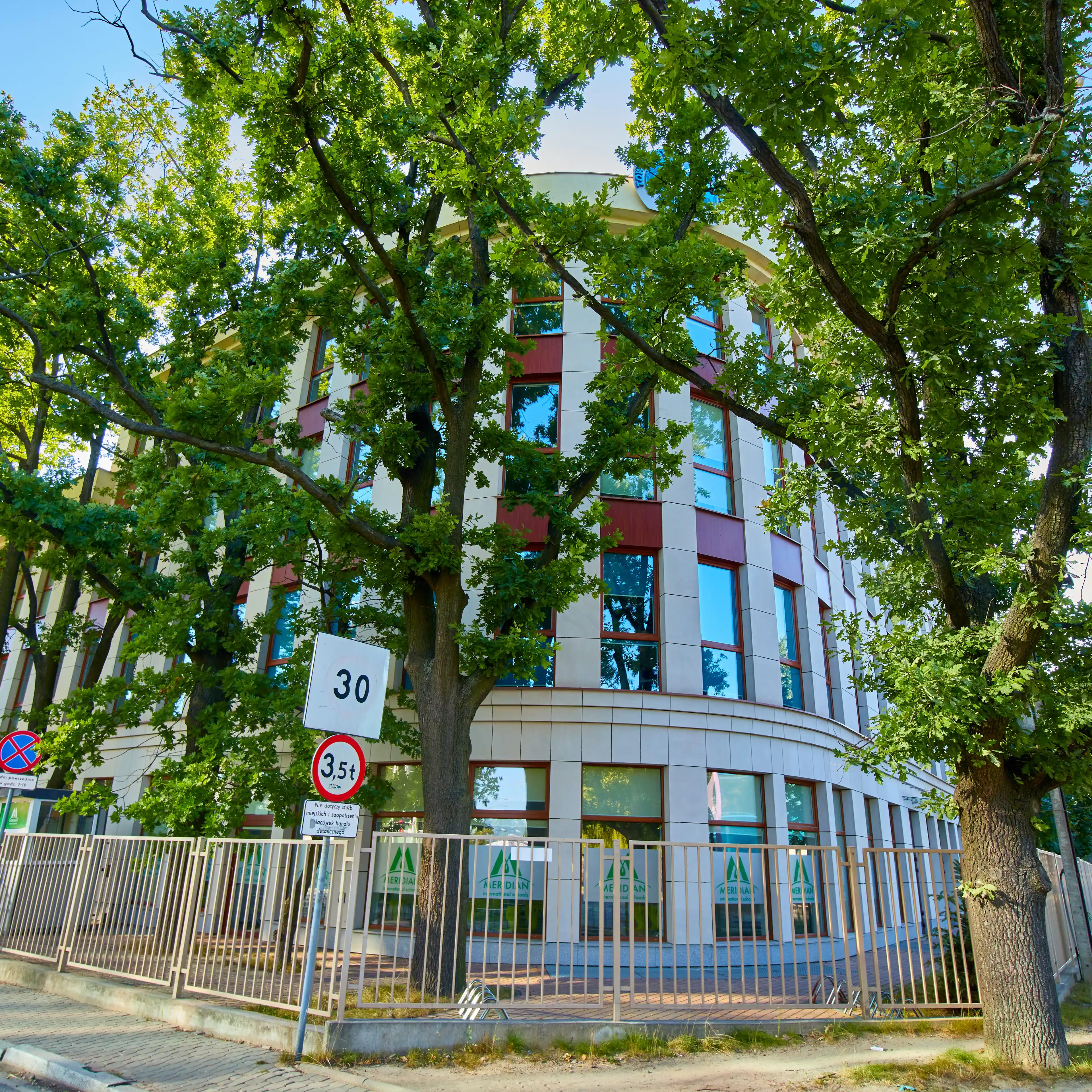 Hynka / Gładka, Gładka 31, Warsaw, Ochota i Włochy