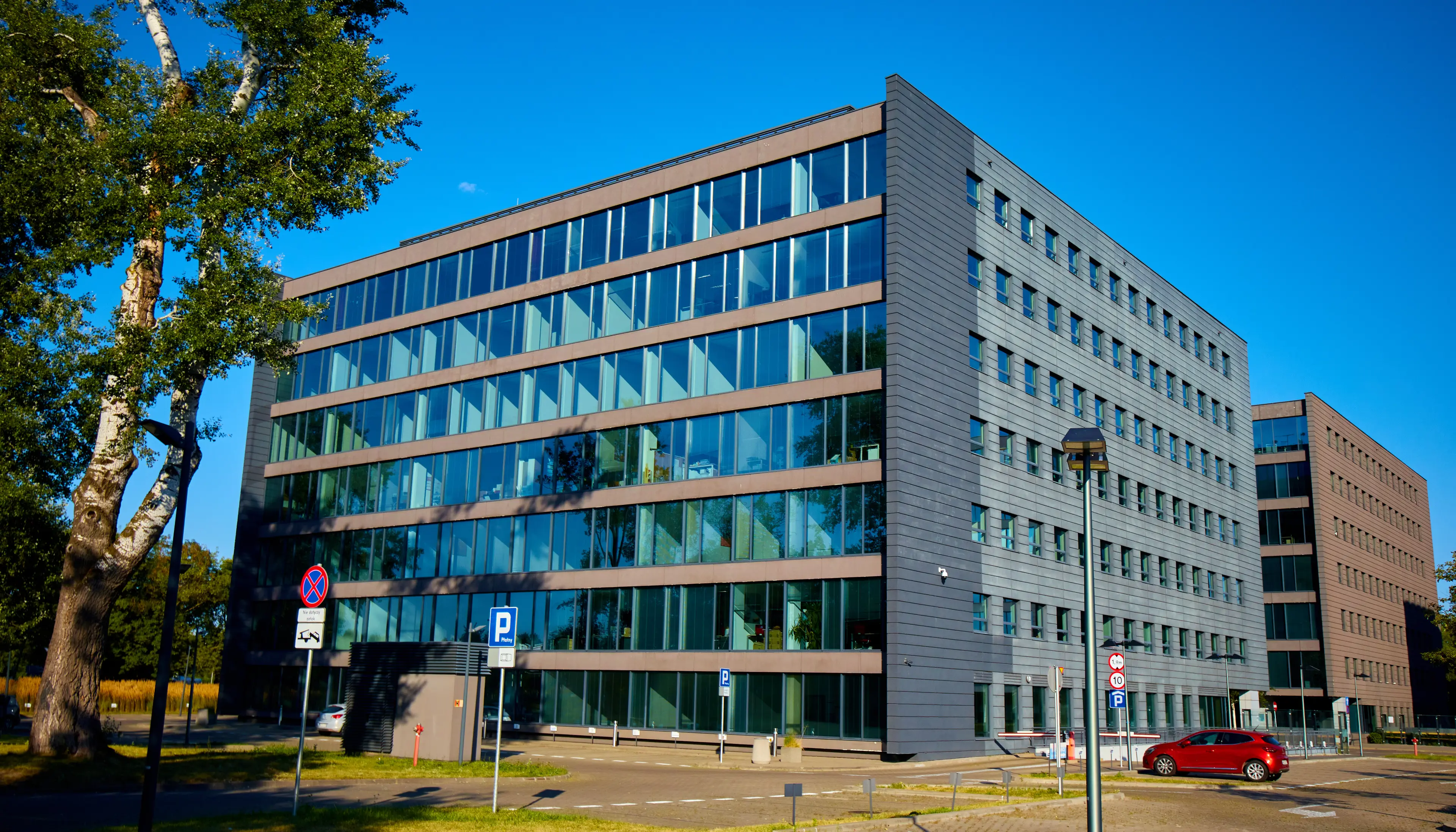 Aeropark - Corius, Komitetu Obrony Robotników 45, Warsaw, Ochota i Włochy