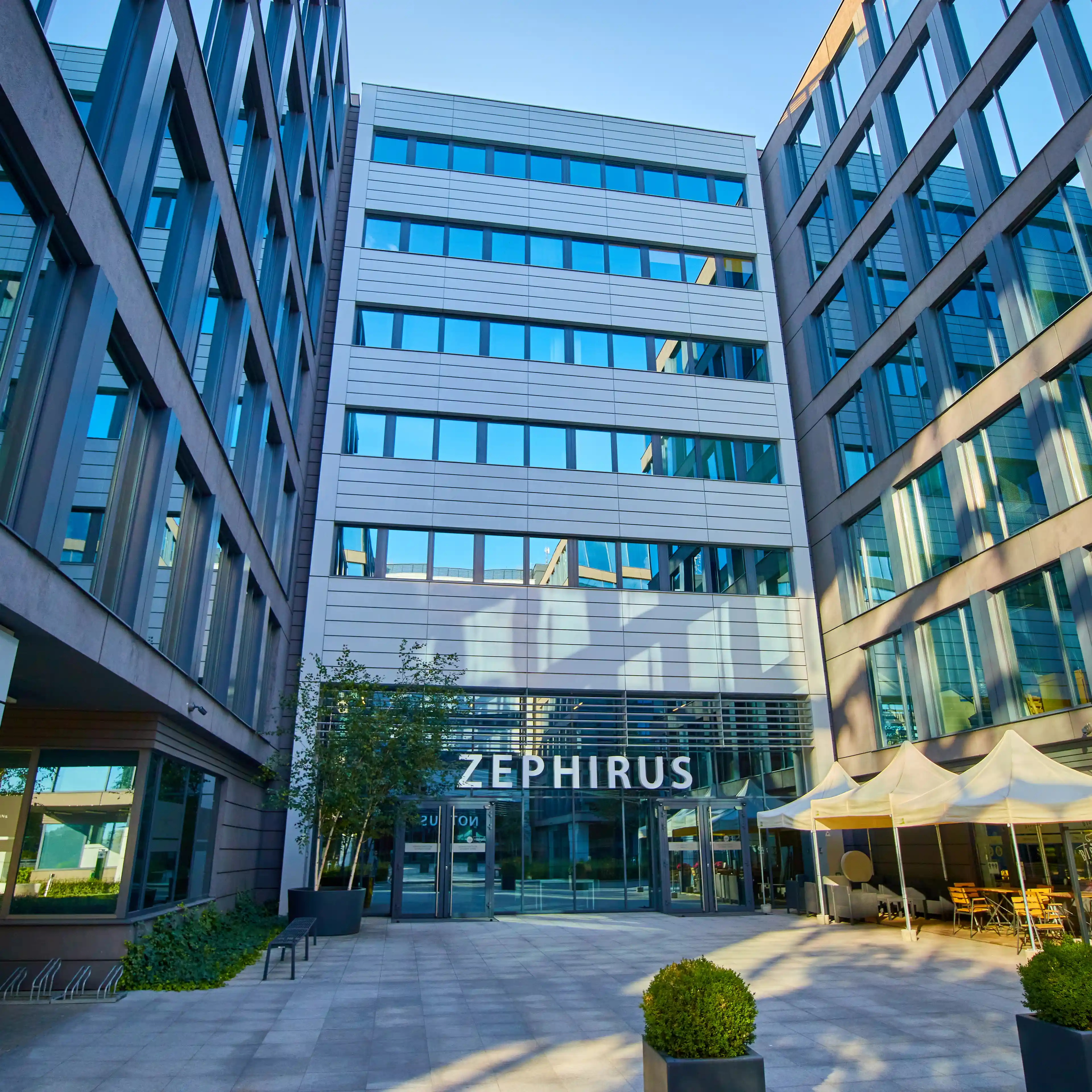 Aeropark - Zephirus, Komitetu Obrony Robotników 45, Warszawa, Ochota i Włochy