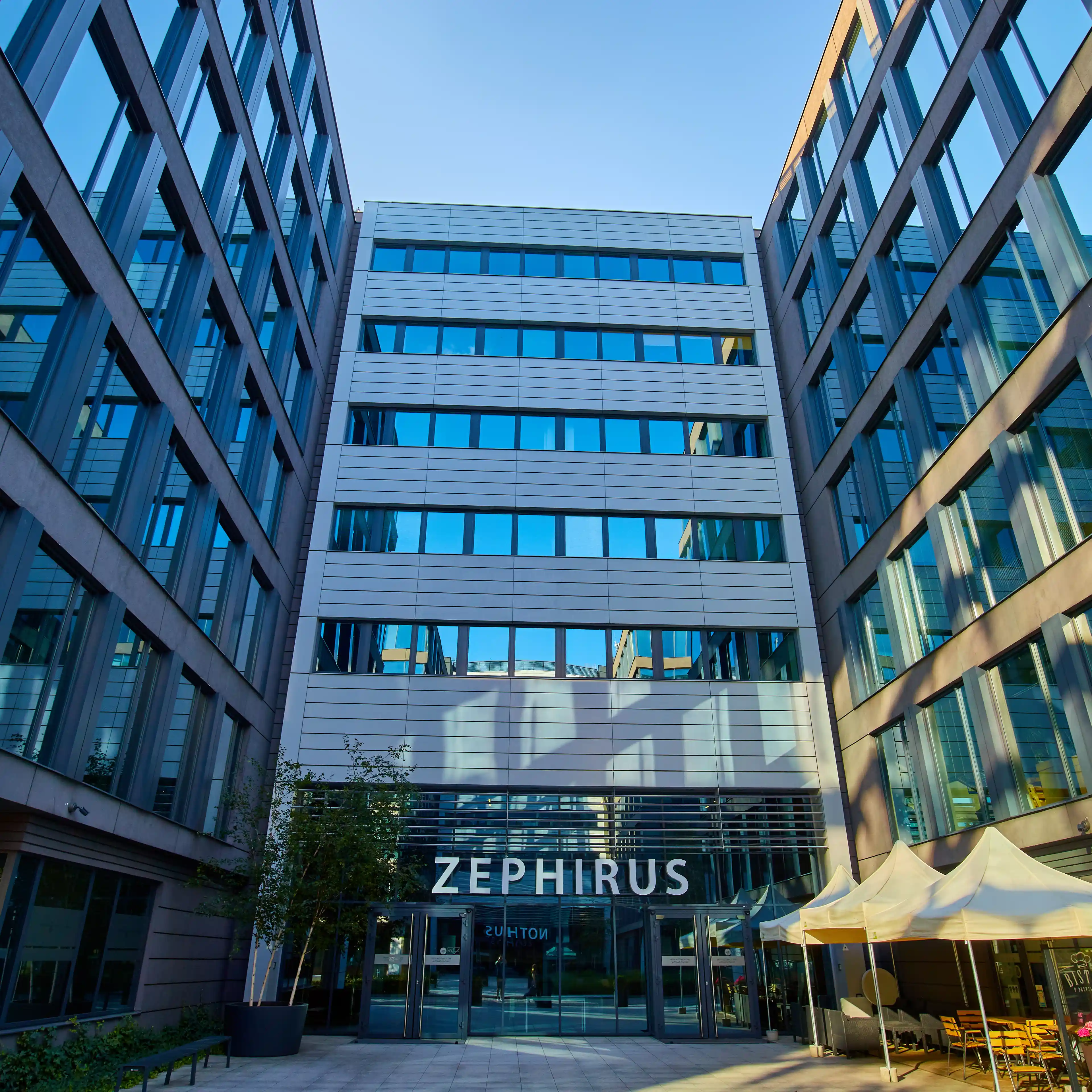 Aeropark - Zephirus, Komitetu Obrony Robotników 45, Warszawa, Ochota i Włochy